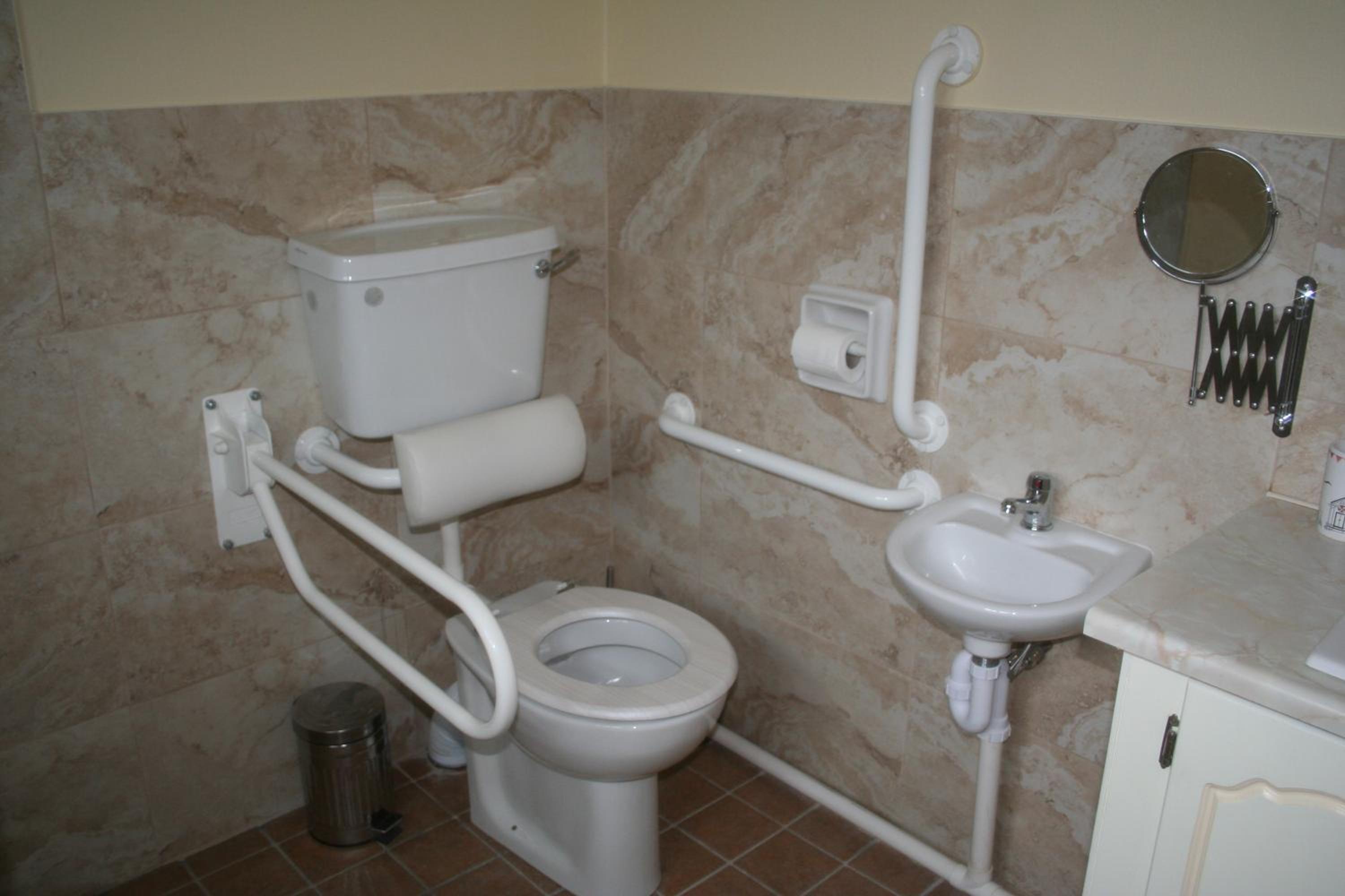 Photo 11