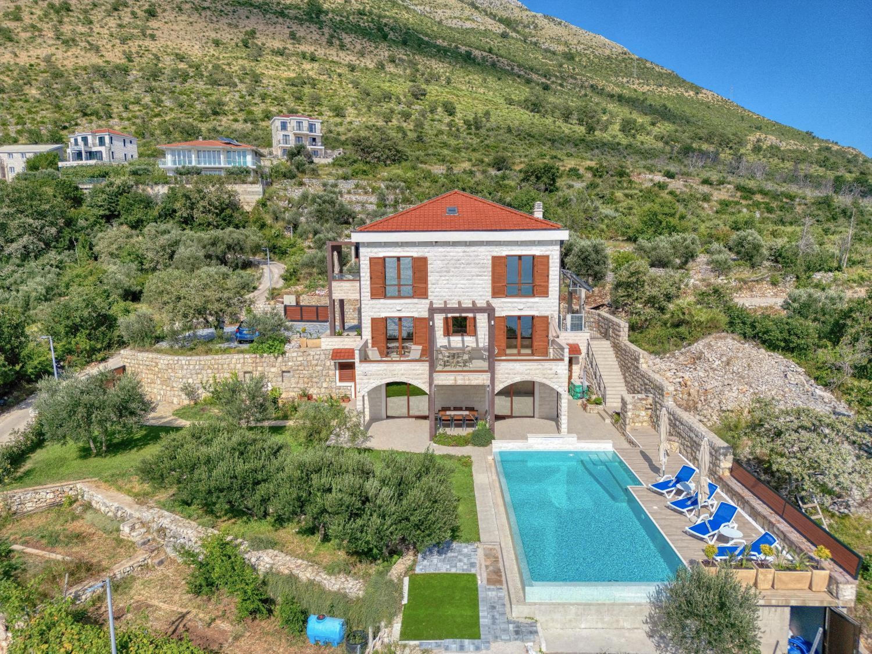 Vila Aria vista view 3