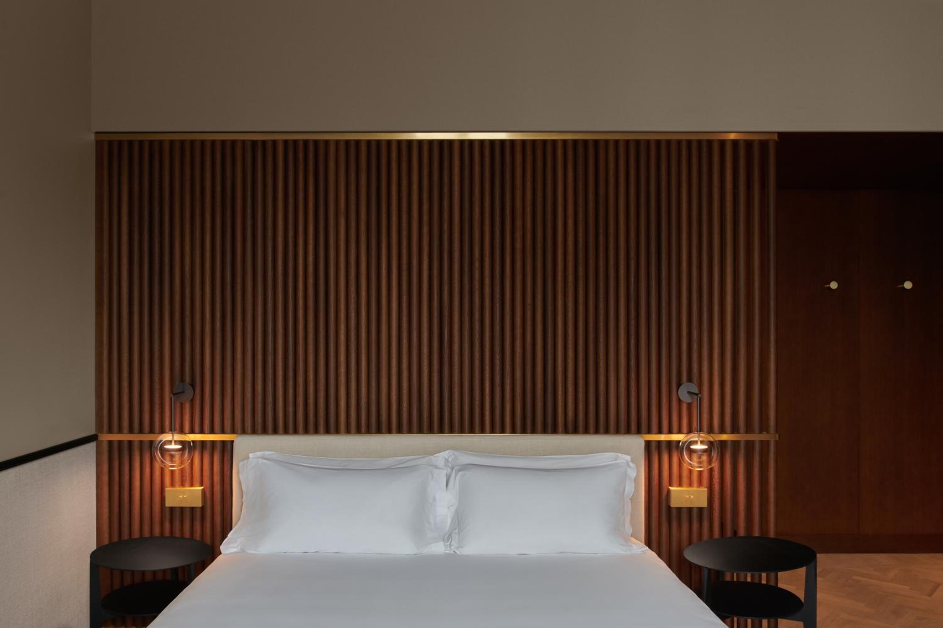 Amabilia Suites