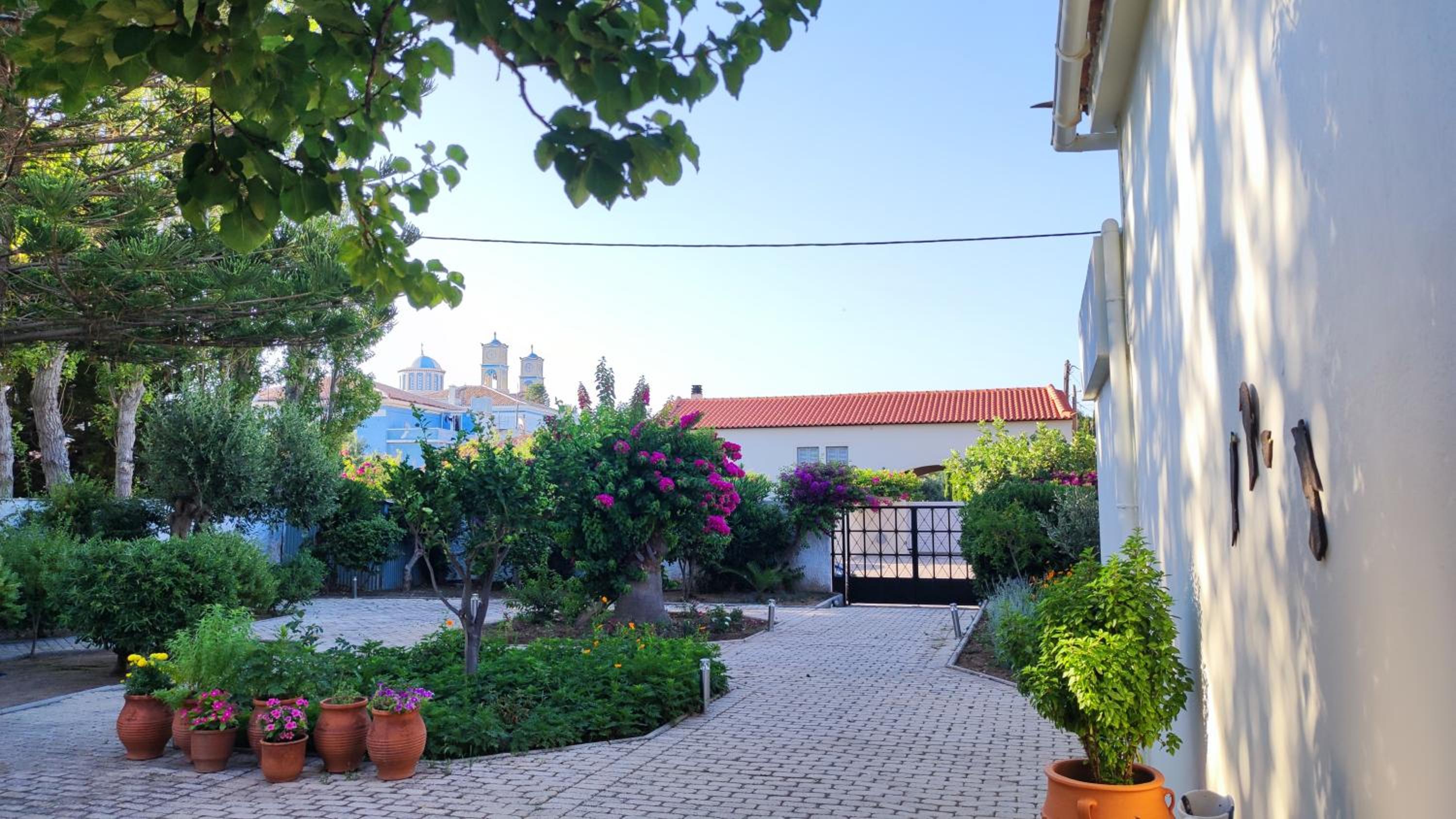 Mediterranean house with beautiful garden