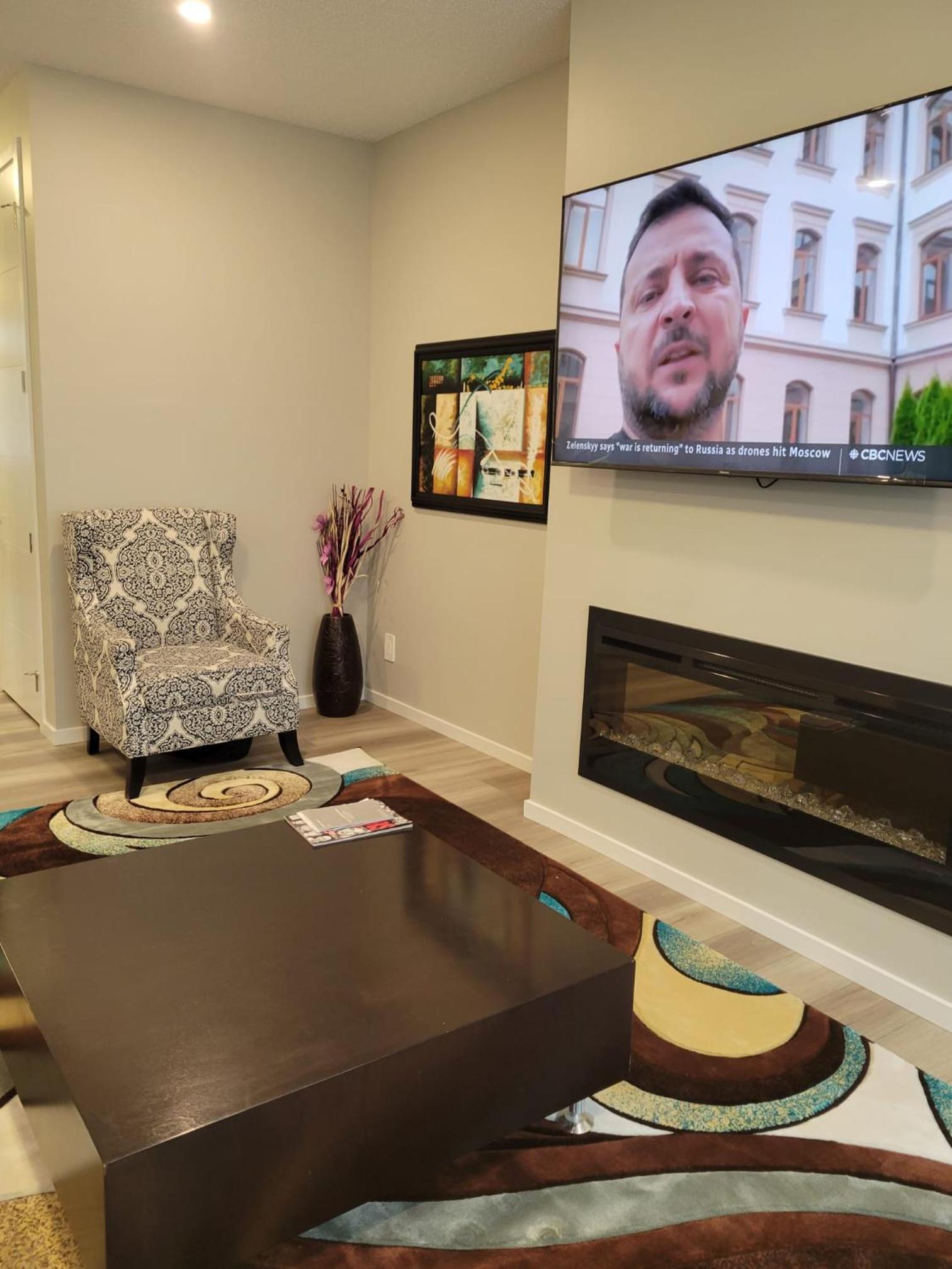 A cozy 3 bedroom new house with 2 living rooms