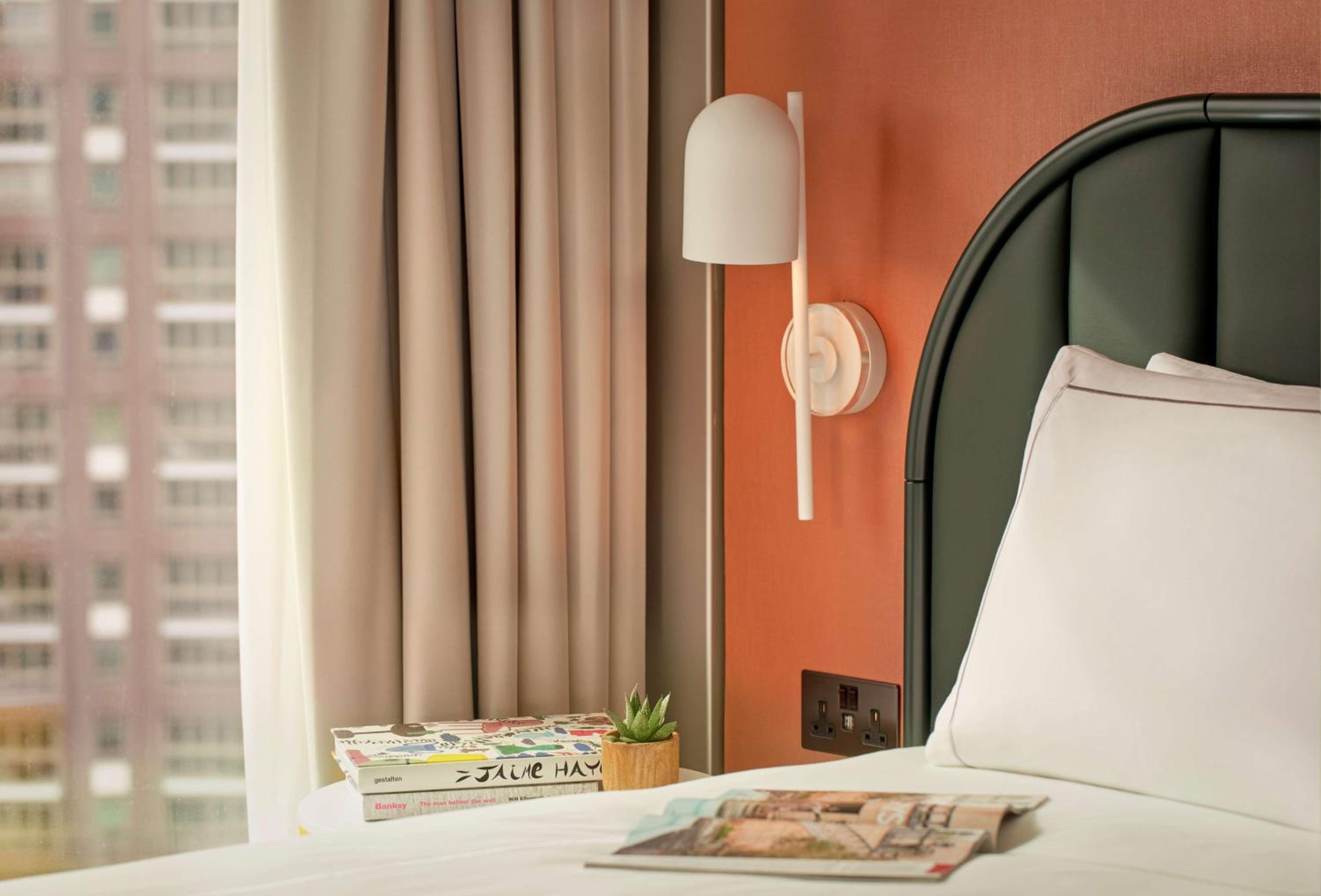 art'otel London Battersea Power Station, Powered by Radisson Hotels-1