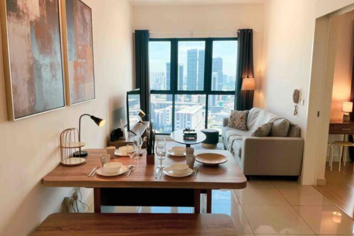 Continew Residence Cozy Suite by GUESTONIC