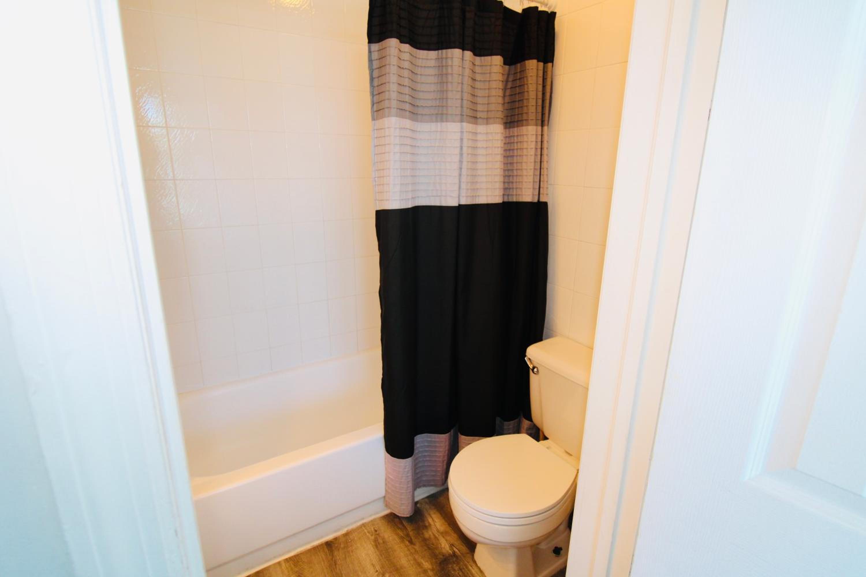 Photo 34