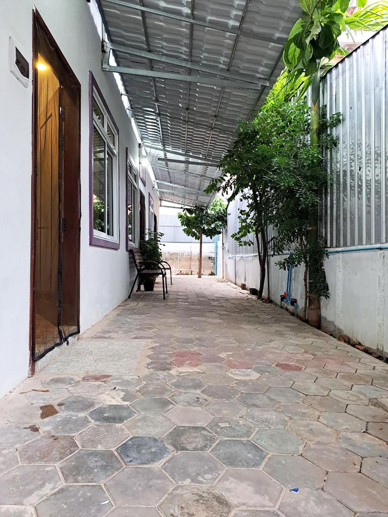 Nary Apartment