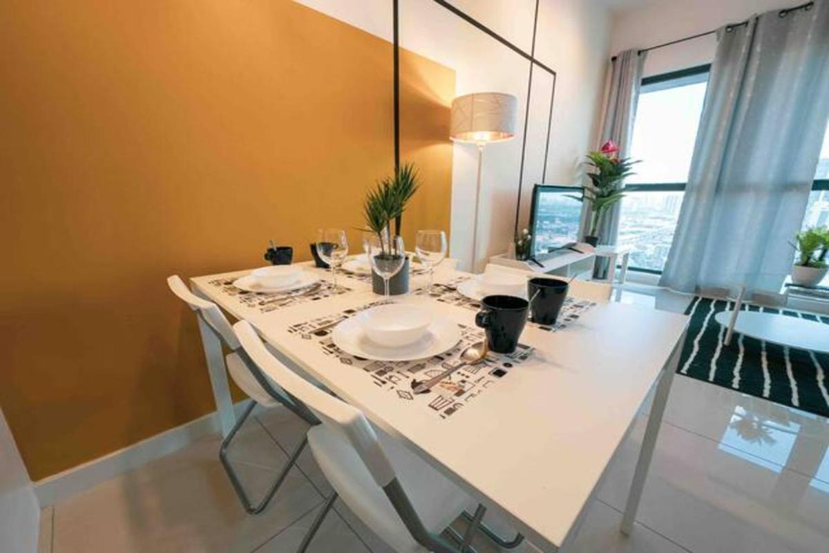Continew Residence Cozy Suite by GUESTONIC