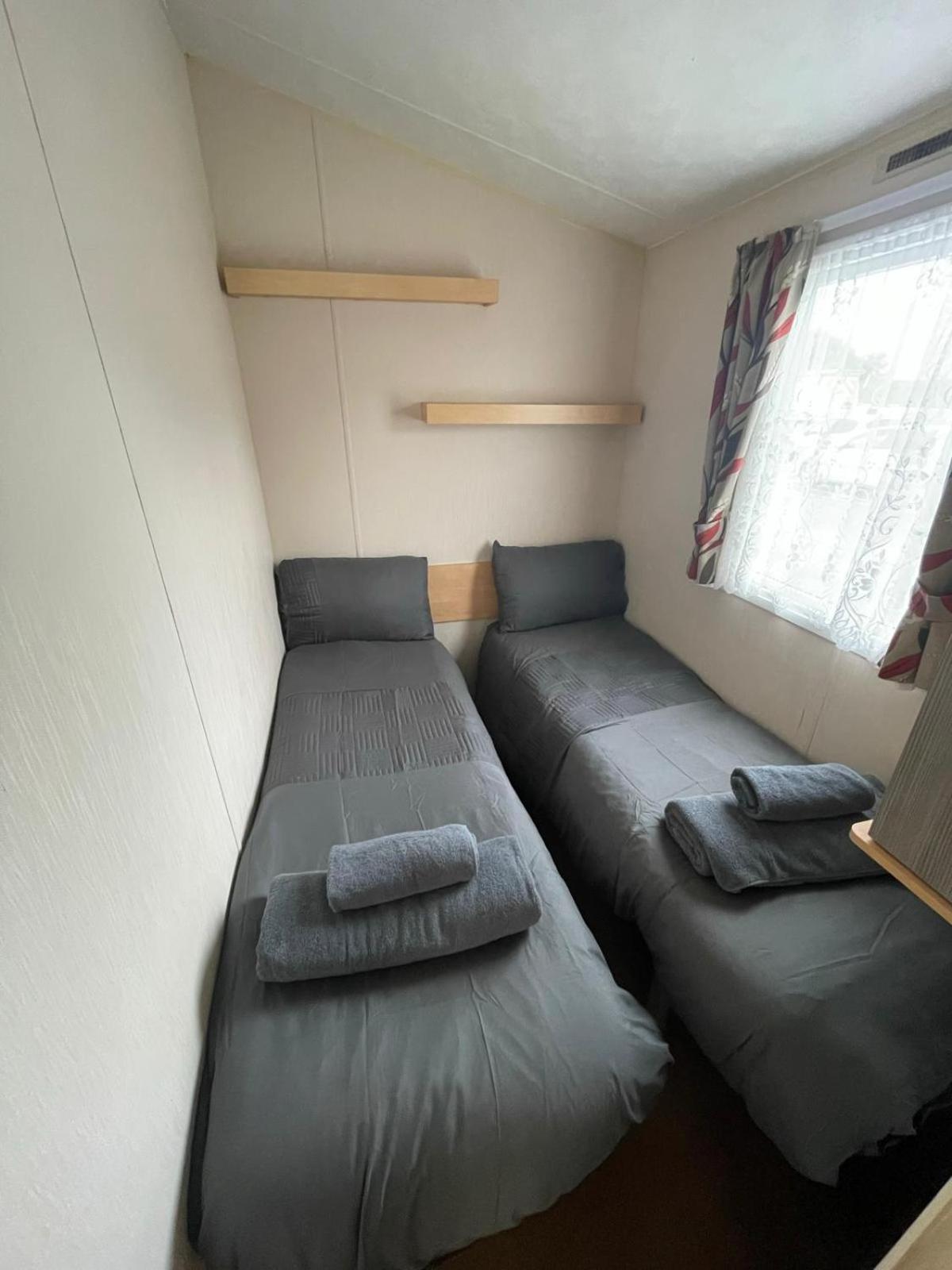 Fantasy Island, Sunnymede 8 Berth view 3