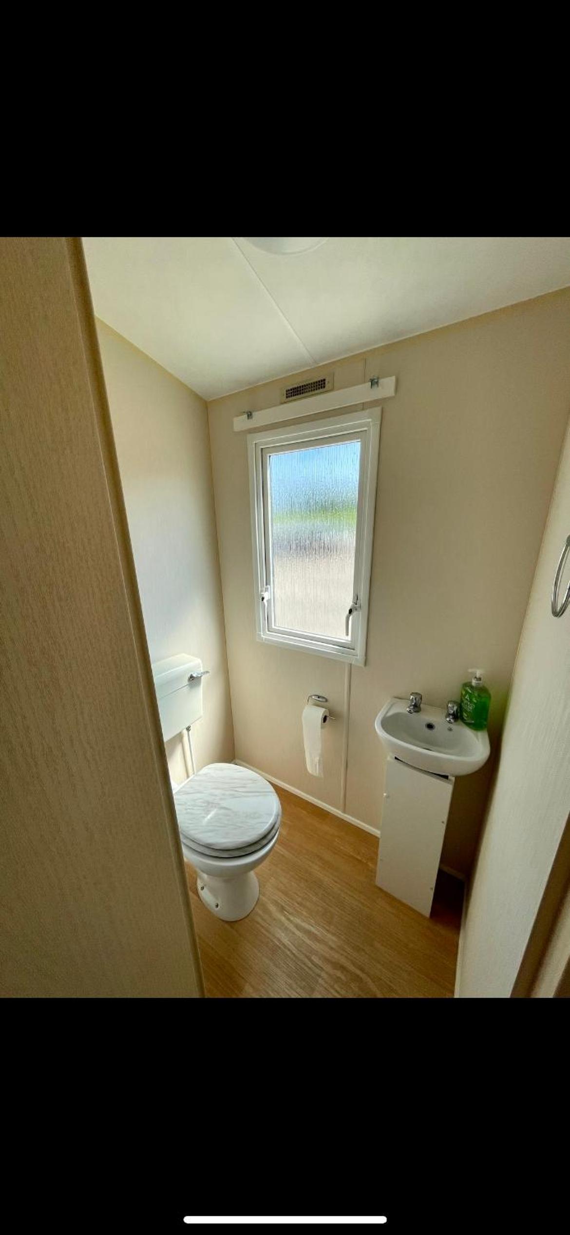 Fantasy Island, Sunnymede 8 Berth view 4