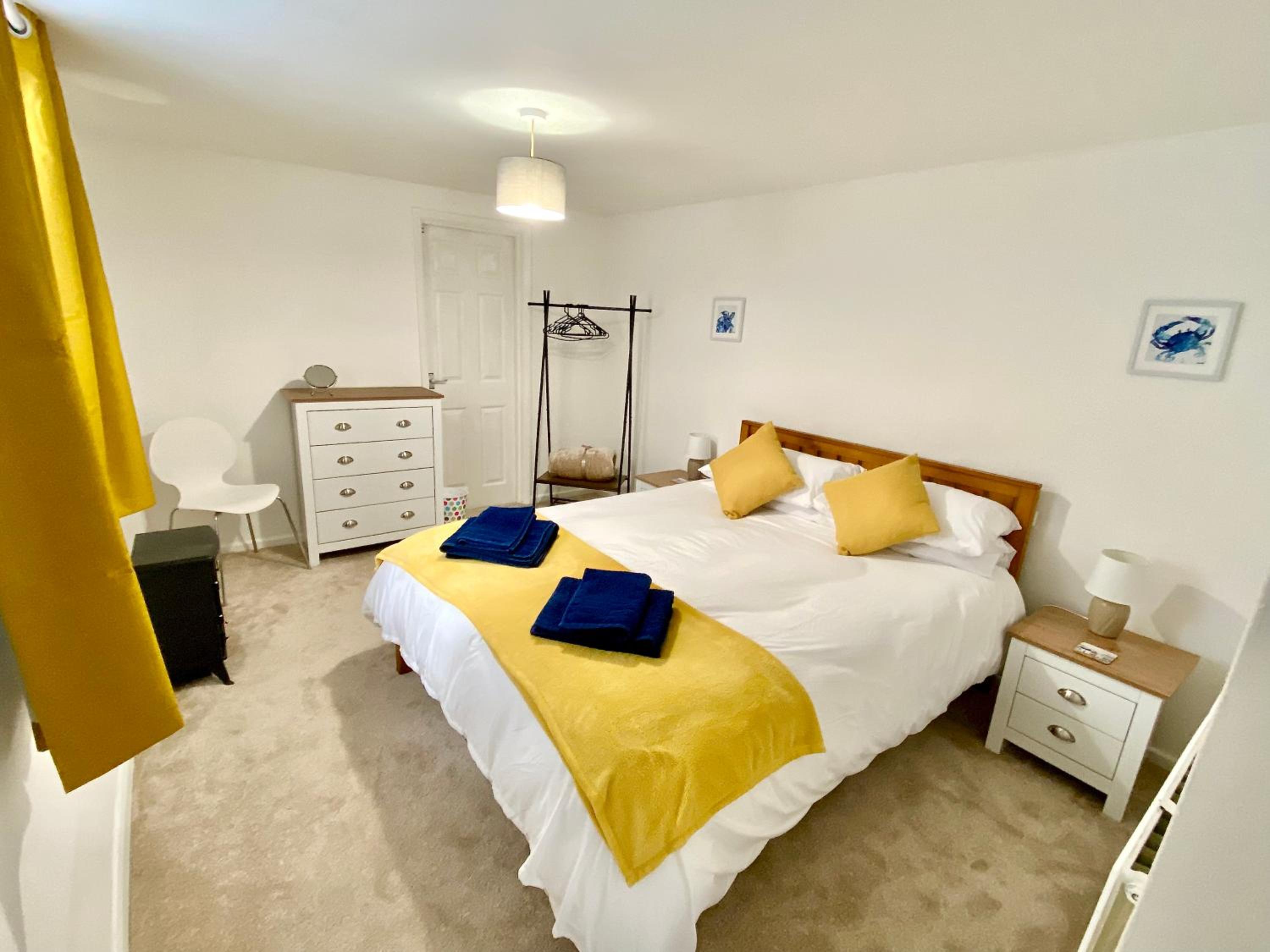 Torquay cottage, a stroll from the seafront view 4