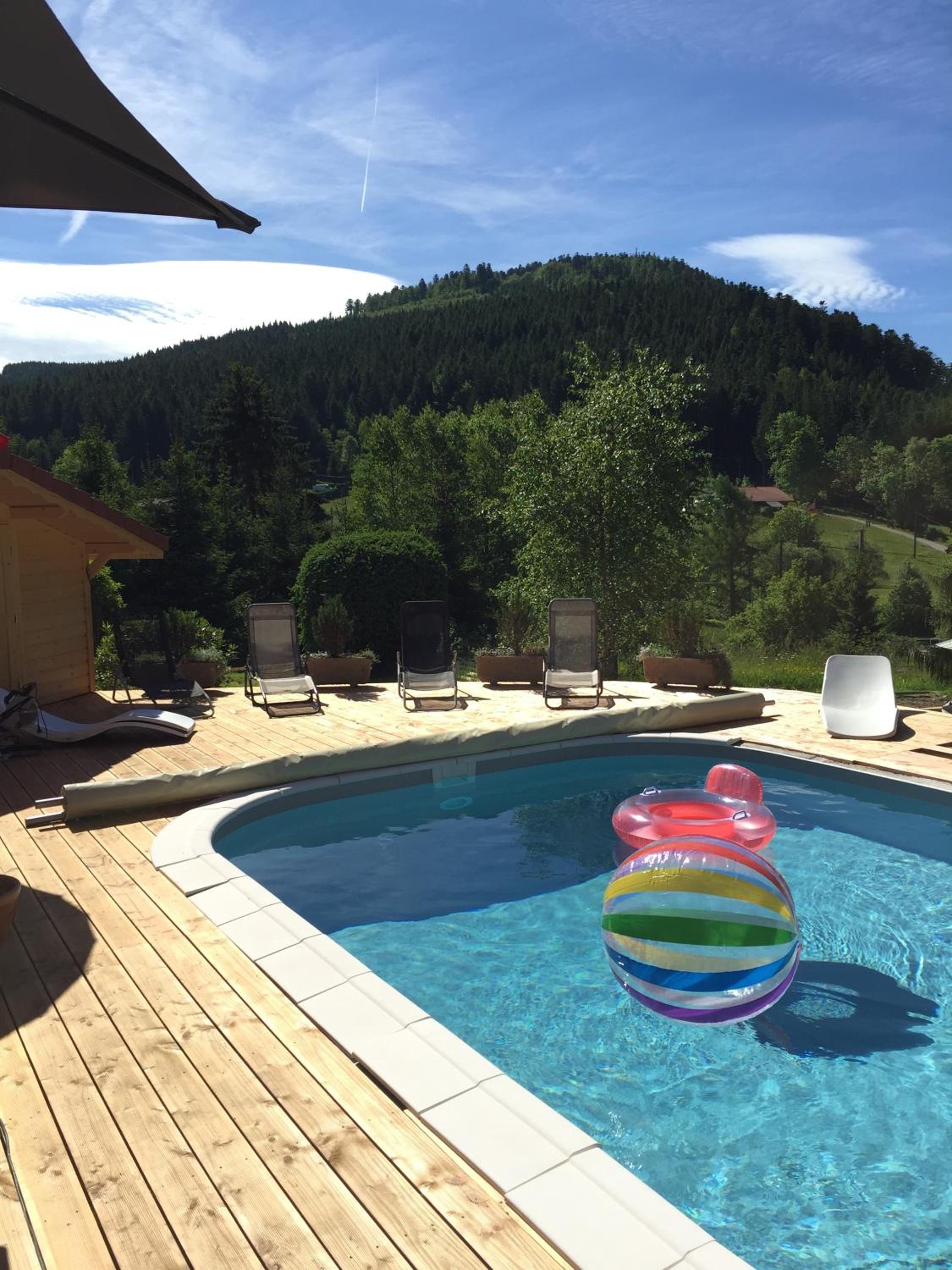 Maison La Devinière - sauna et spa compris accessibles toute l'année