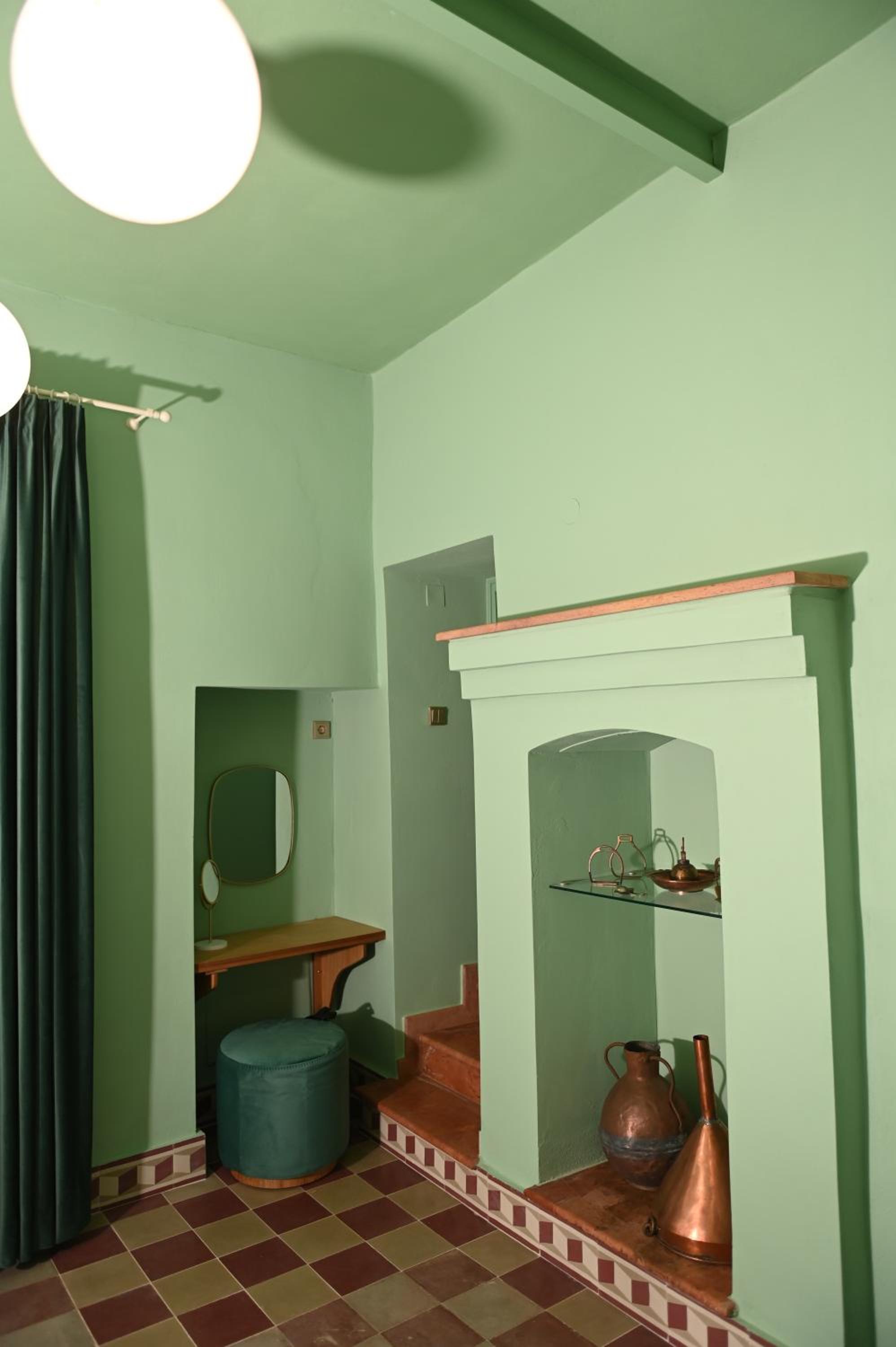PhiloXenia Traditional Apartments