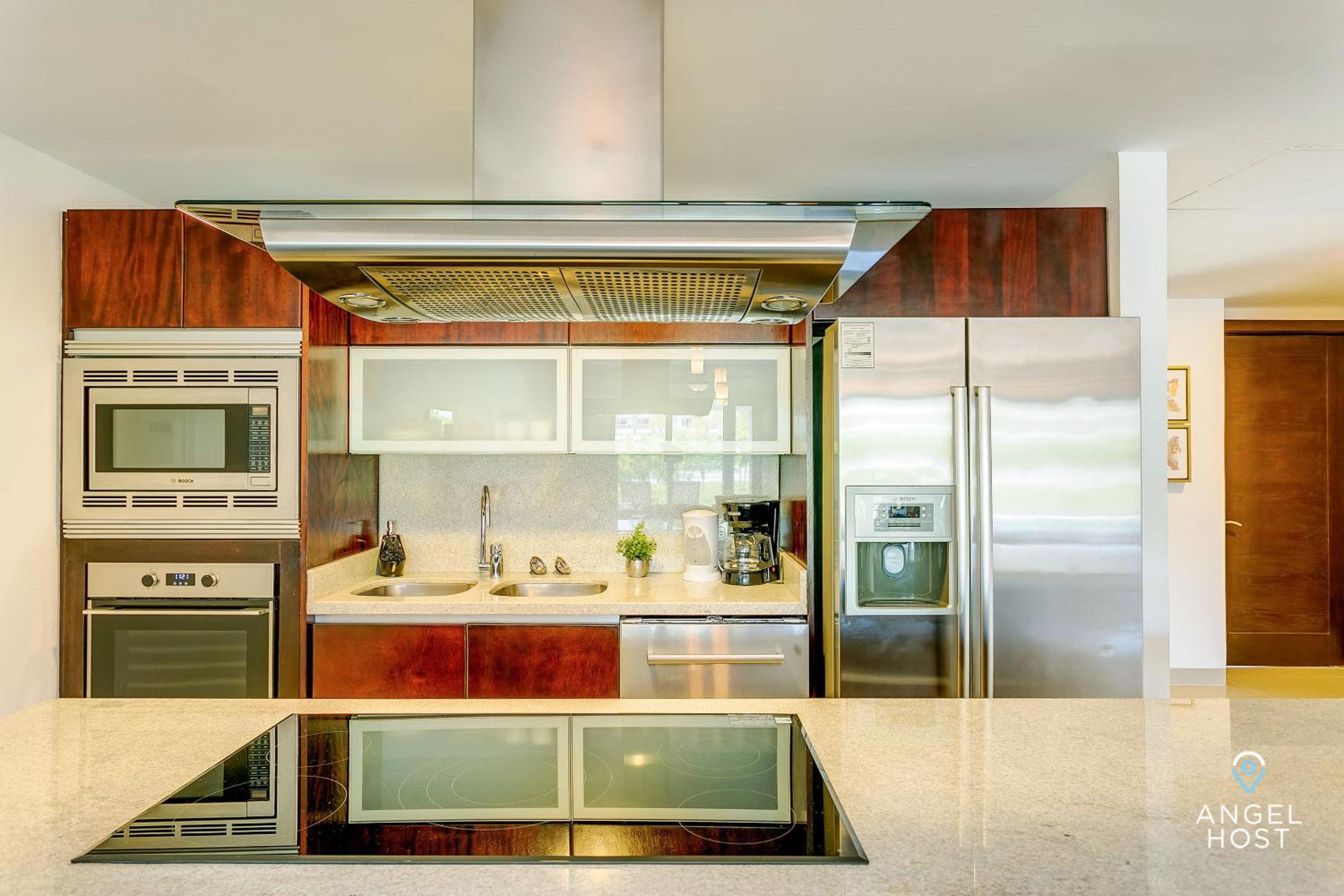 NEW Condos with Private pool plus Restaurants and Gym view 5