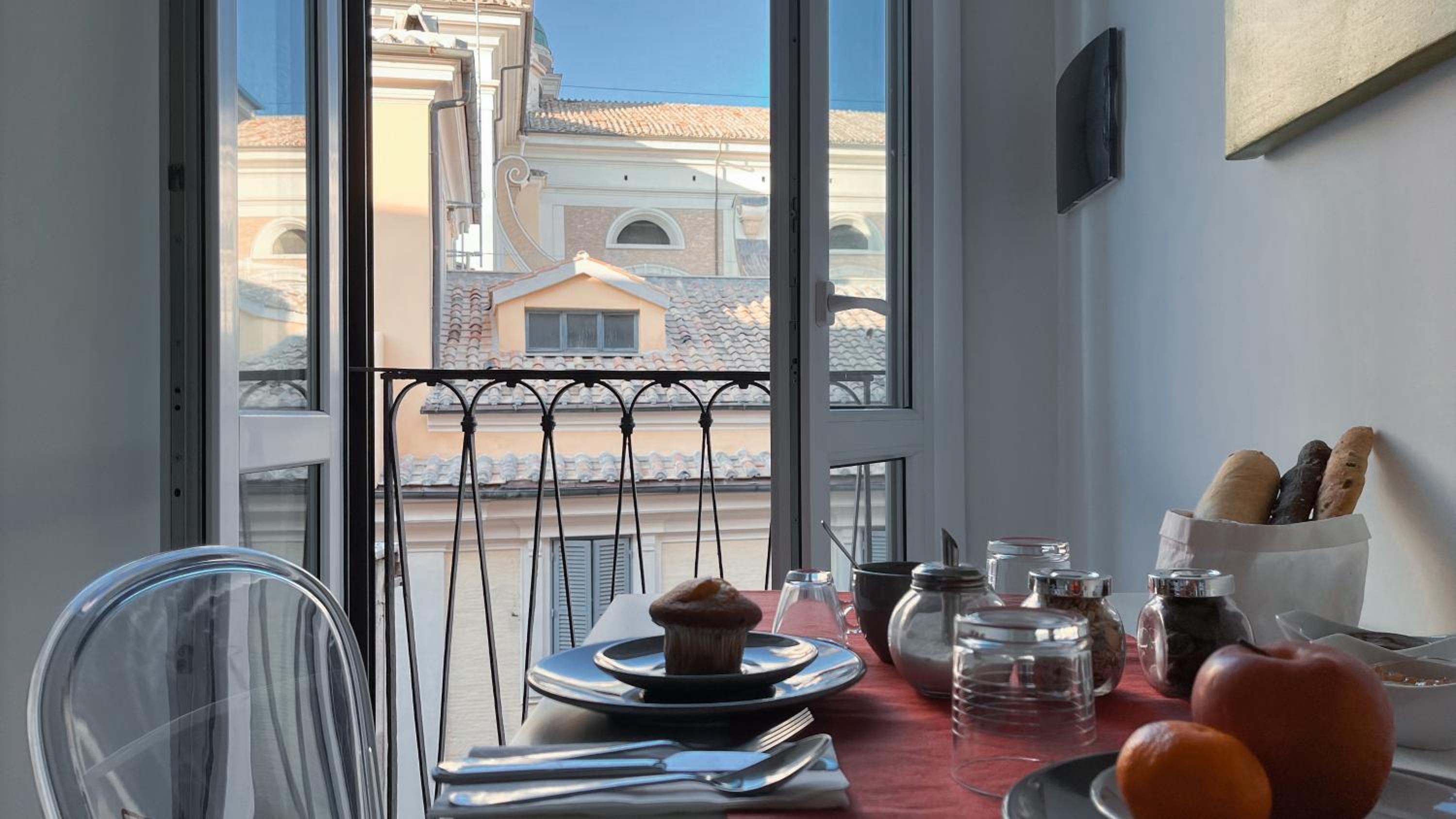 NTB Roma B&B