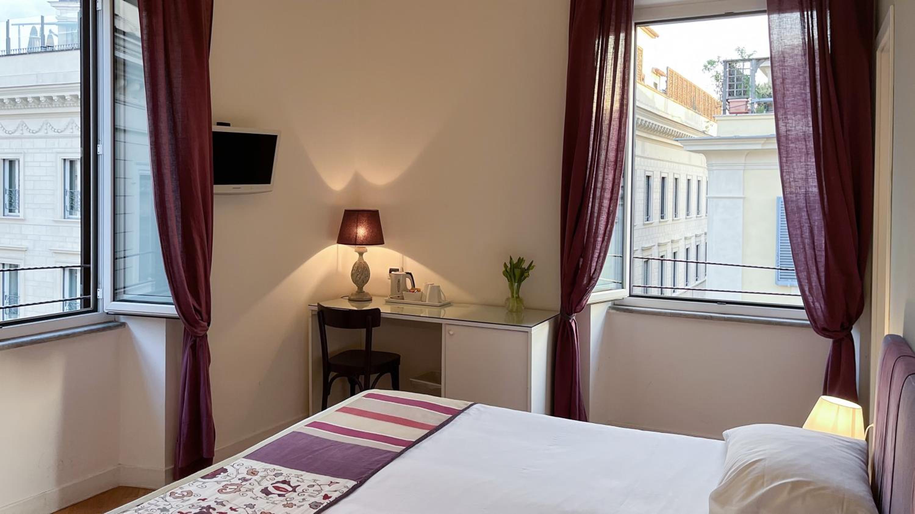 NTB Roma B&B