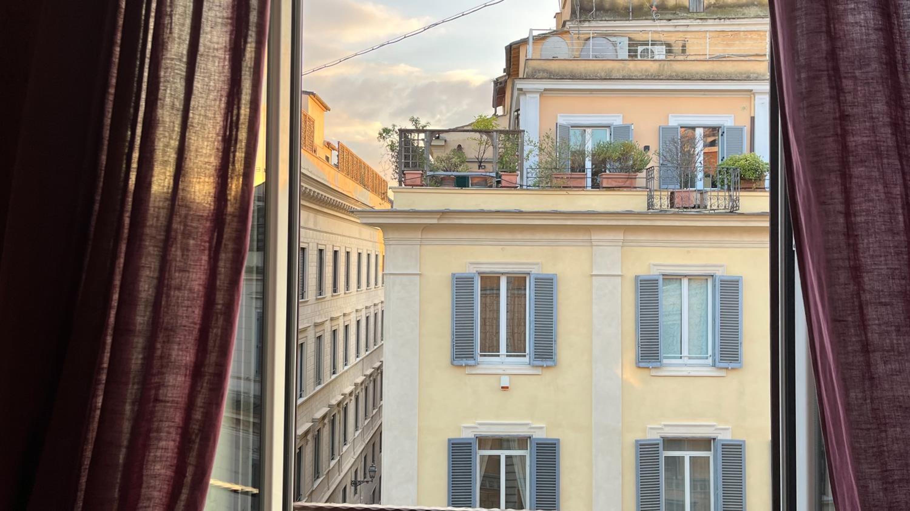 NTB Roma B&B