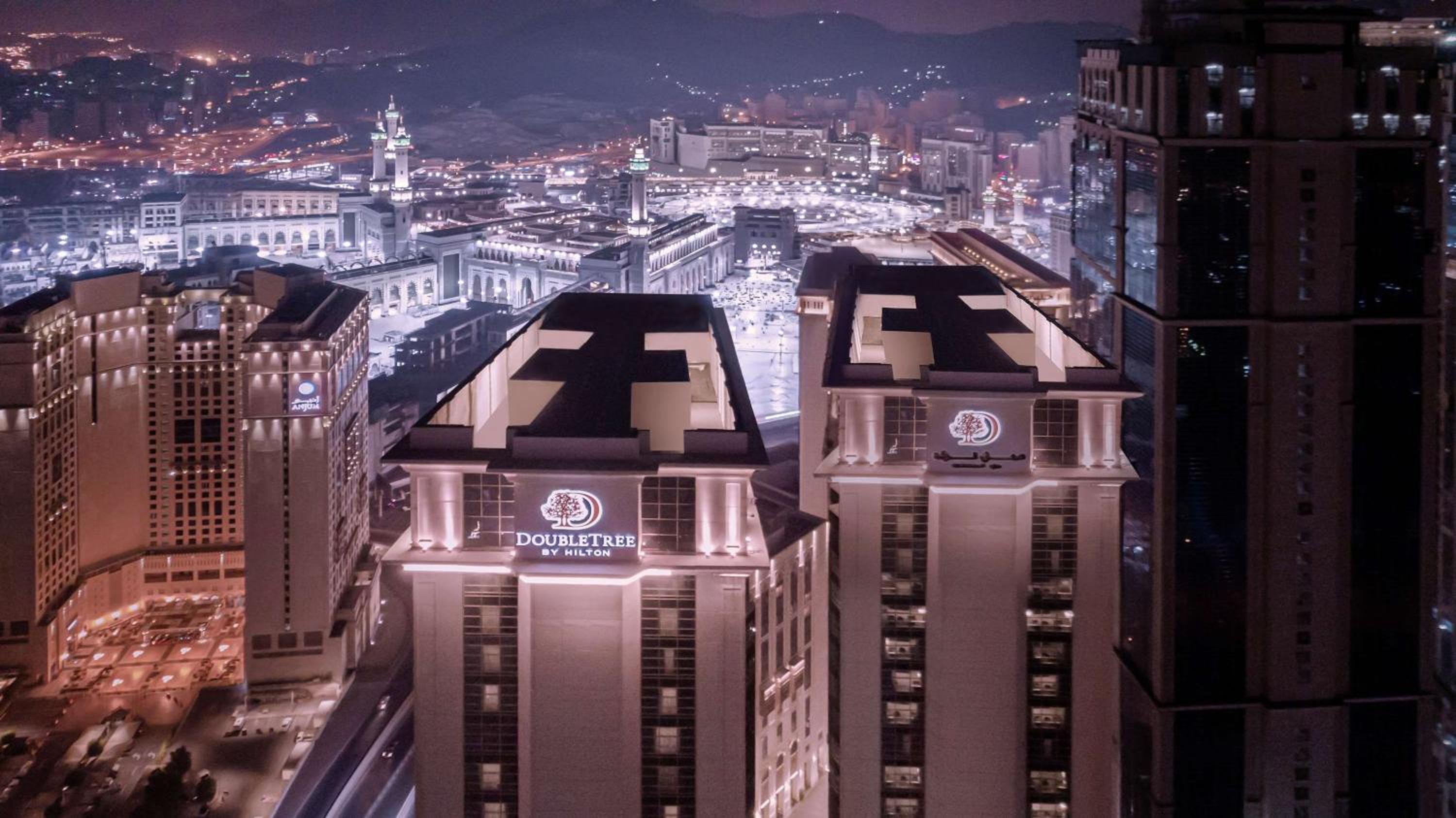 Hotel Doubletree By Hilton Jabal Omar Makkah - Image 1