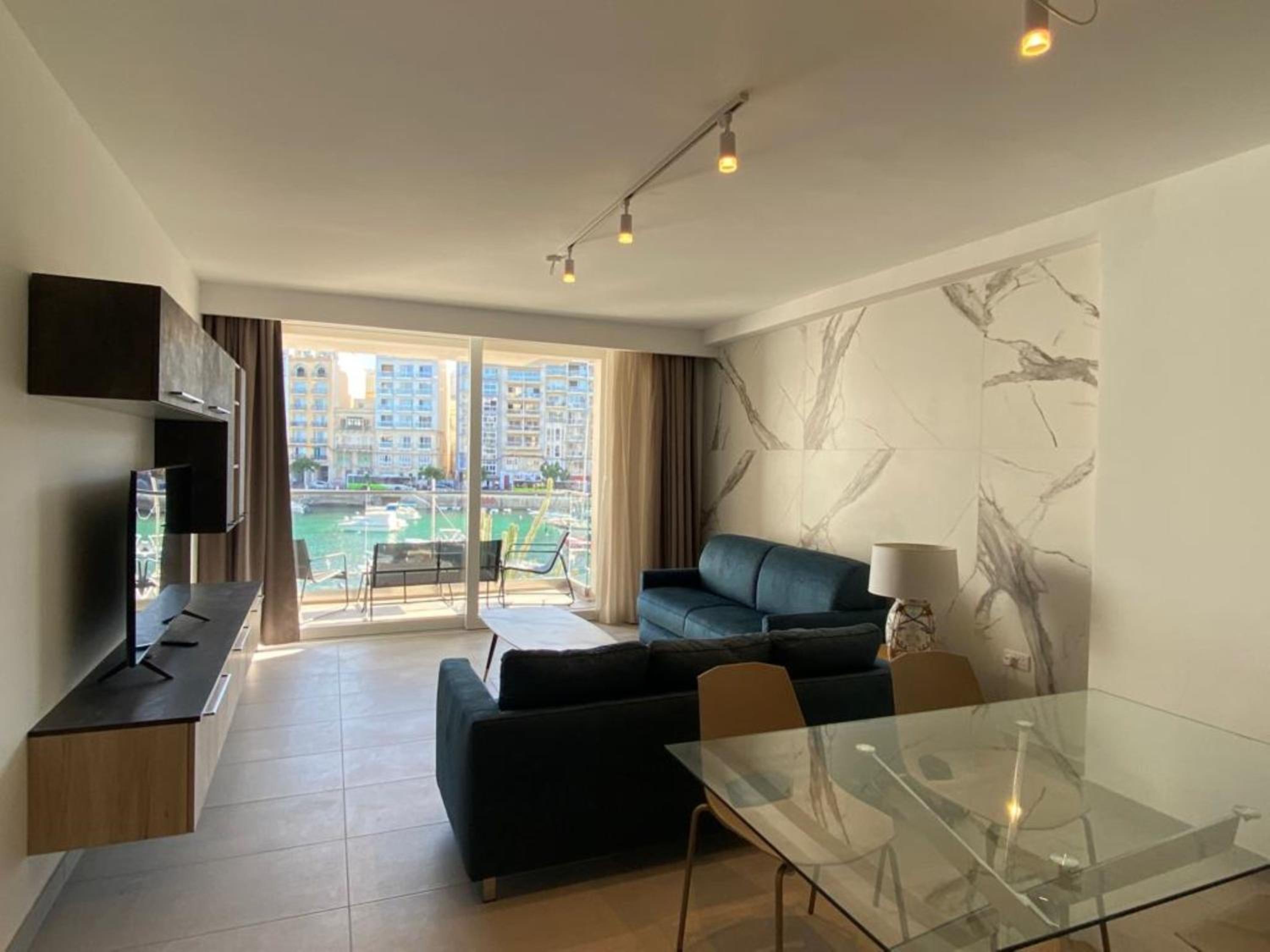 86 Spinola Bay, photo 35