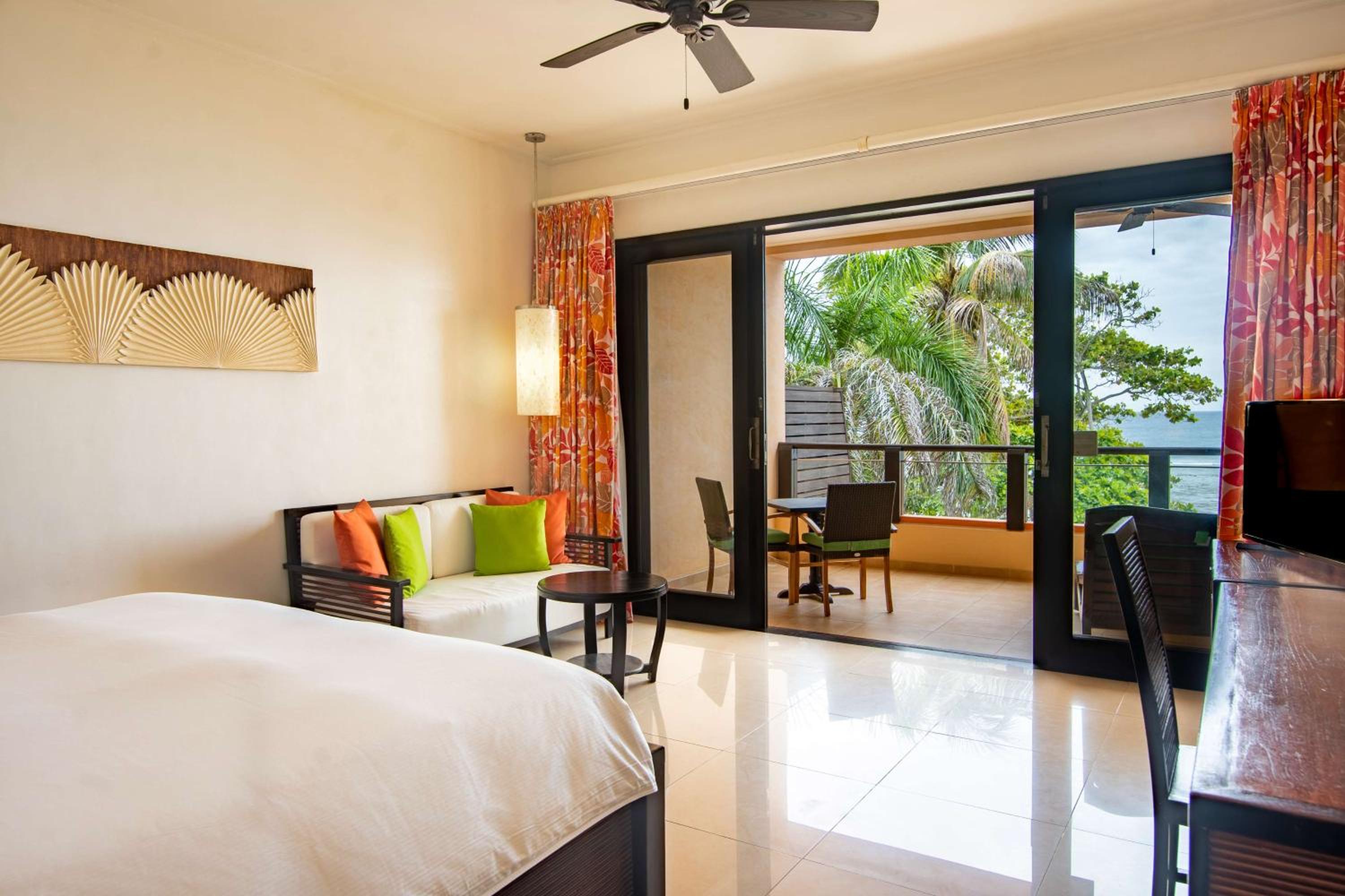 DoubleTree by Hilton Seychelles Allamanda Resort & Spa