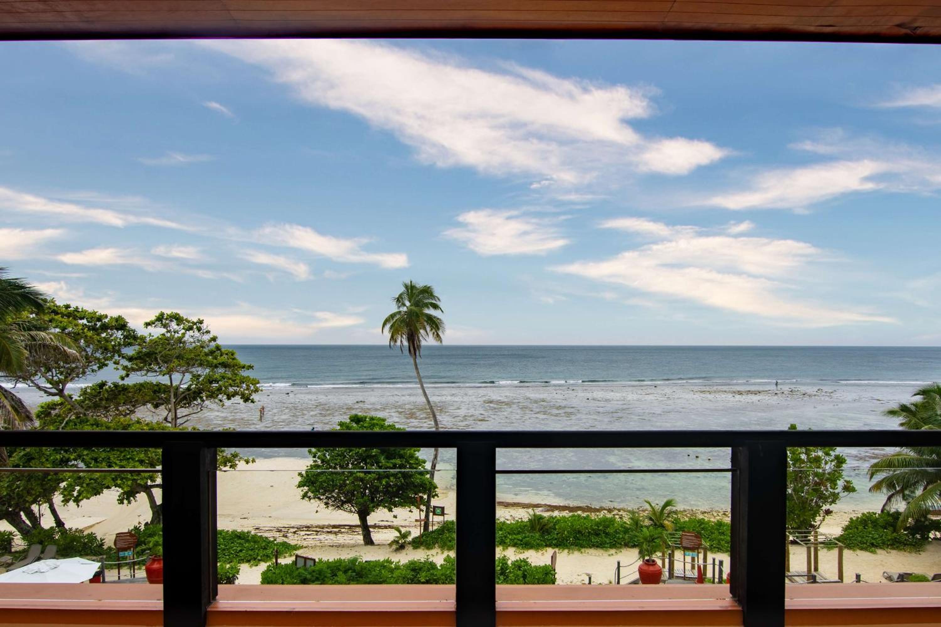 DoubleTree by Hilton Seychelles Allamanda Resort & Spa