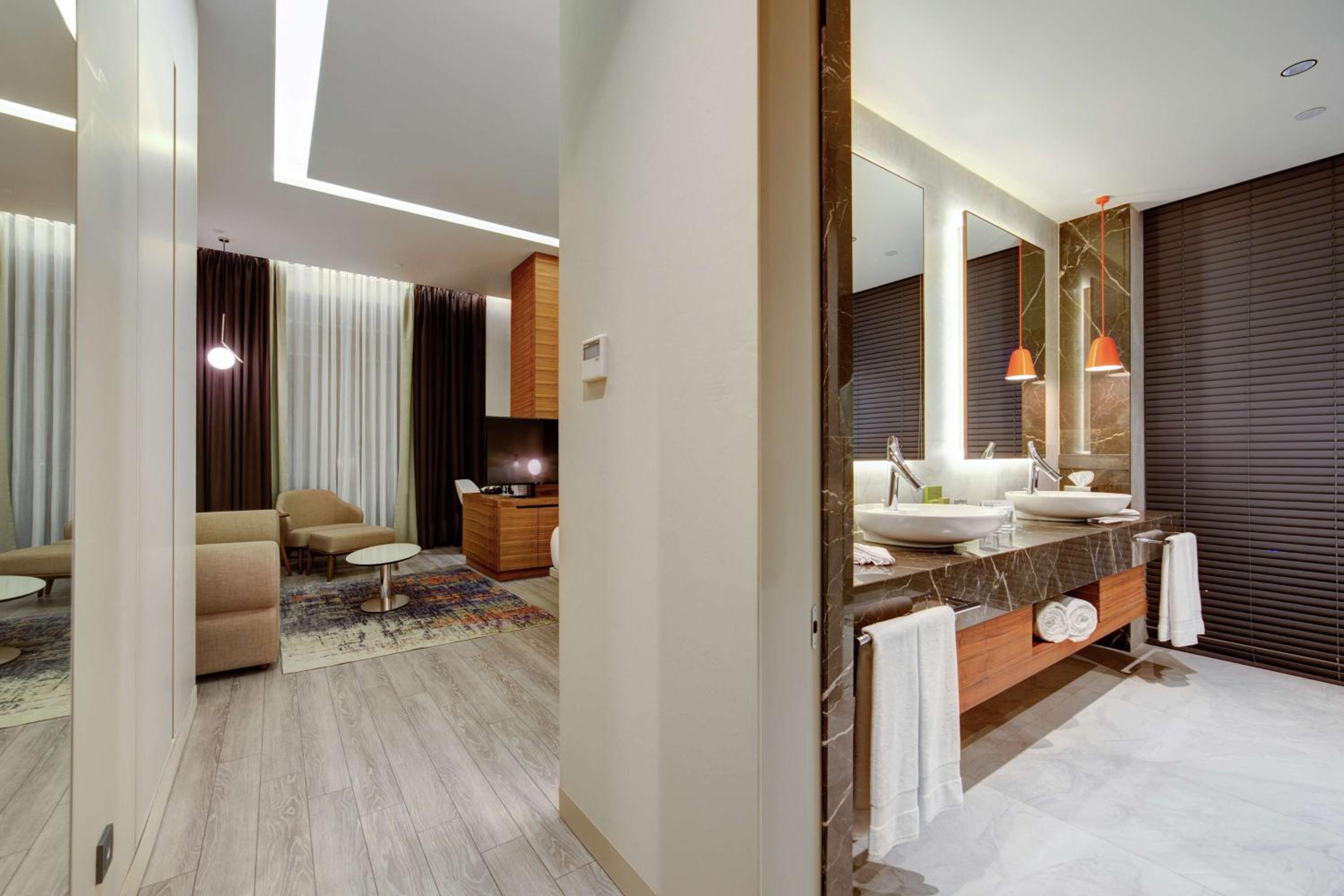 DoubleTree by Hilton Adana - Image 28