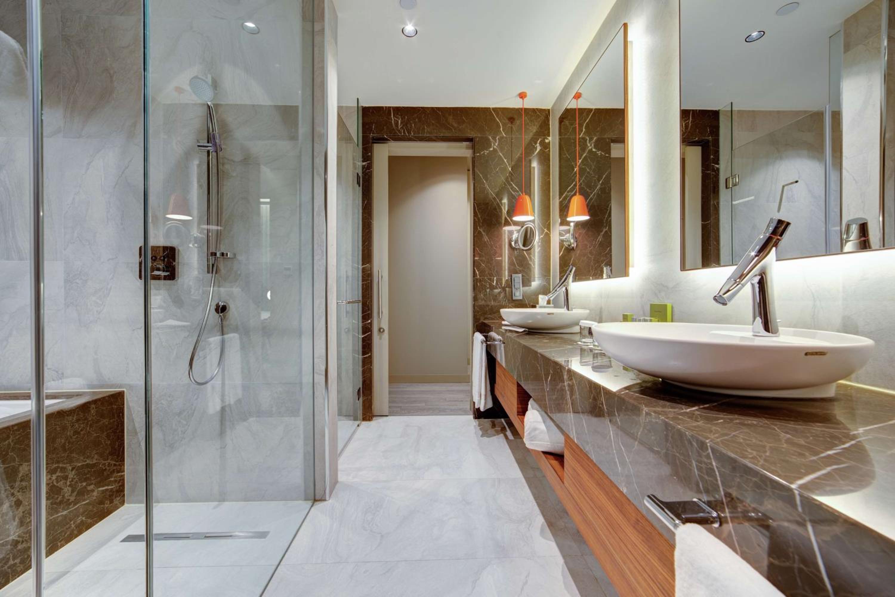 DoubleTree by Hilton Adana - Image 16