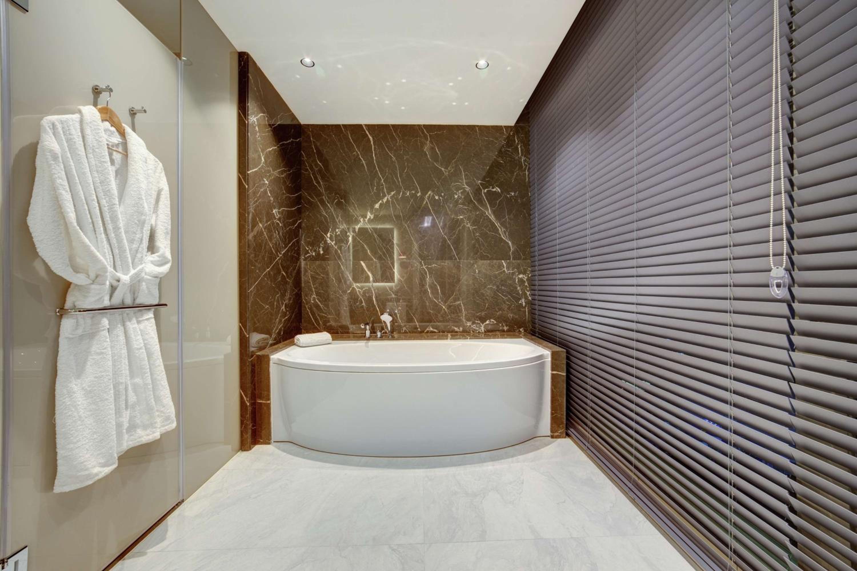 DoubleTree by Hilton Adana - Image 39