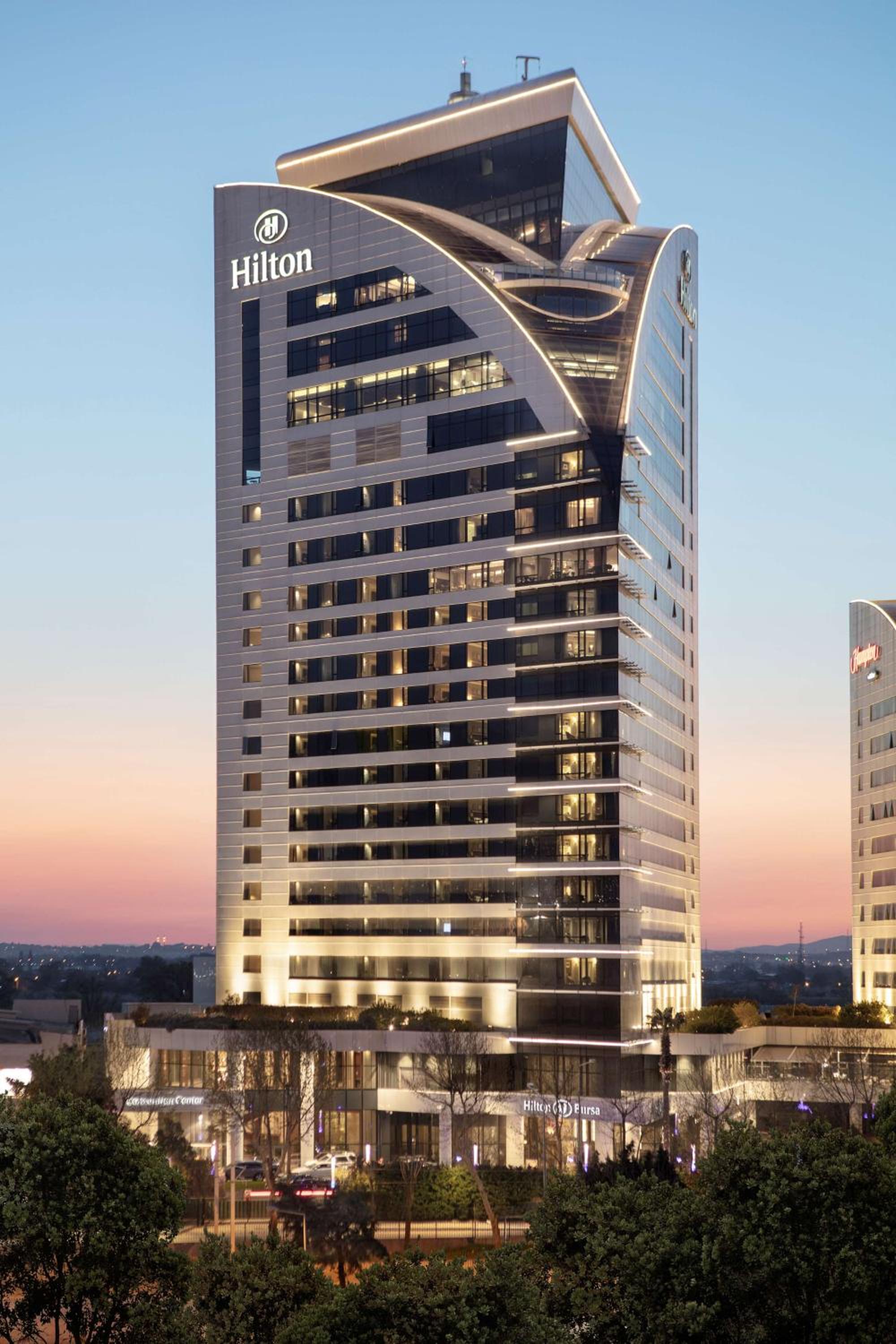 Hotel Hilton Bursa Convention Center & Spa - Image 1