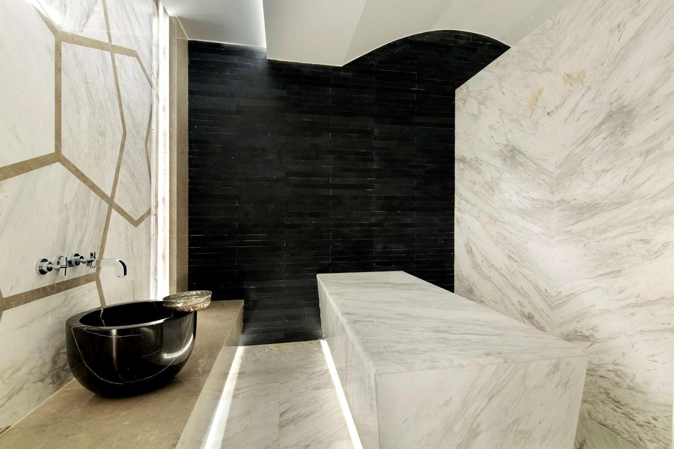 DoubleTree by Hilton İstanbul - Piyalepaşa - Image 11