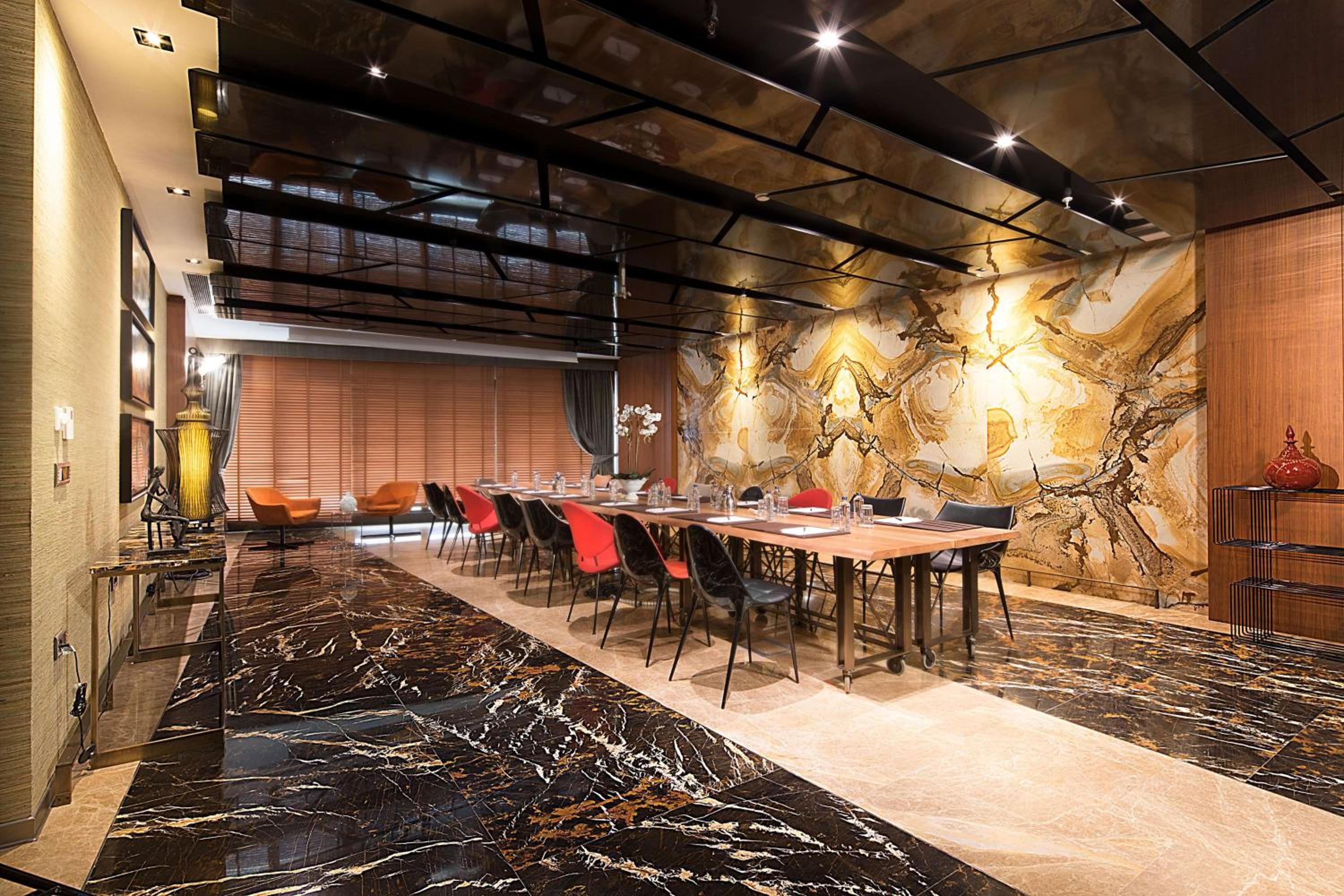 DoubleTree By Hilton Istanbul - Old Town - Image 43