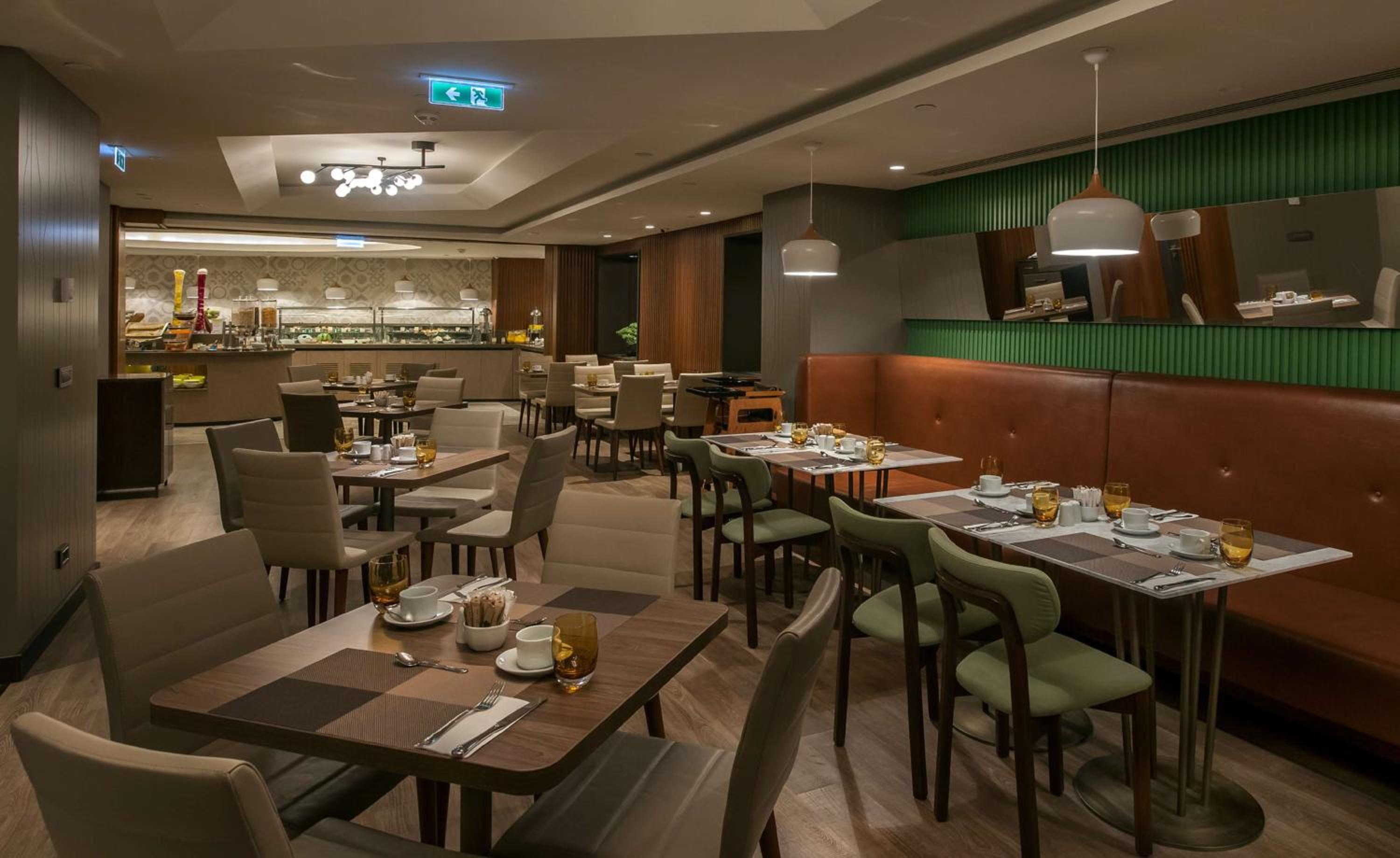 DoubleTree by Hilton Istanbul - Sirkeci - Image 14