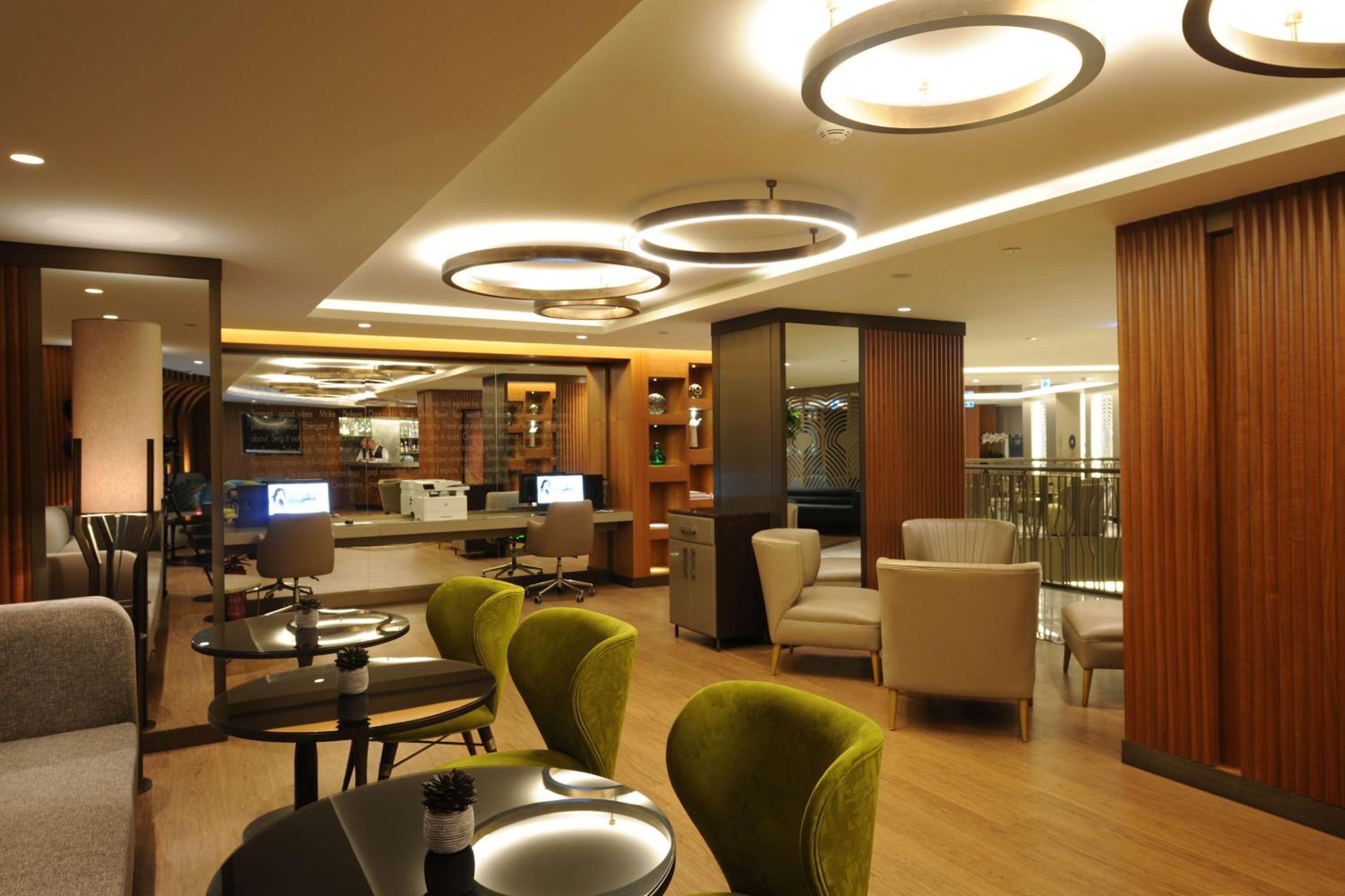 DoubleTree by Hilton Istanbul - Sirkeci - Image 13