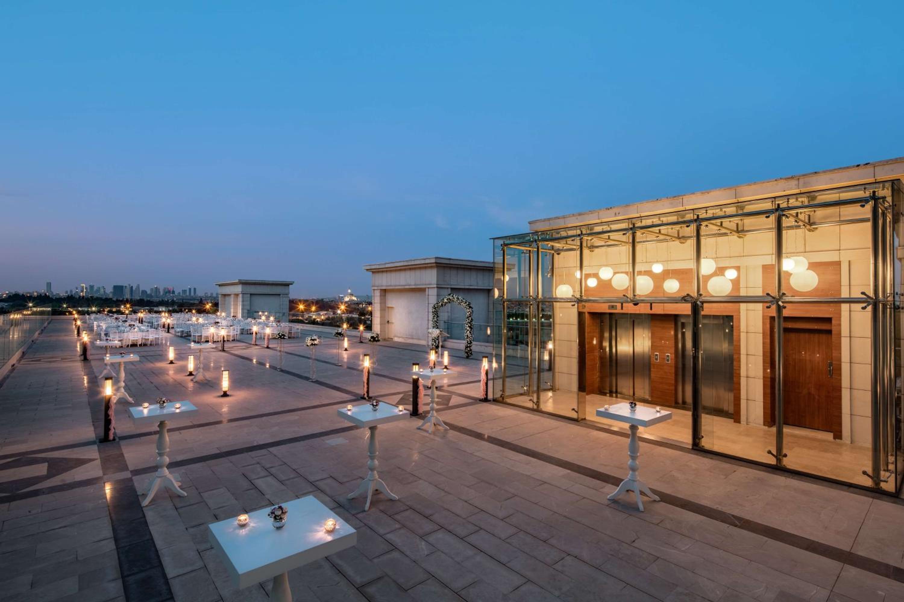 Doubletree By Hilton İstanbul Topkapı - Image 5