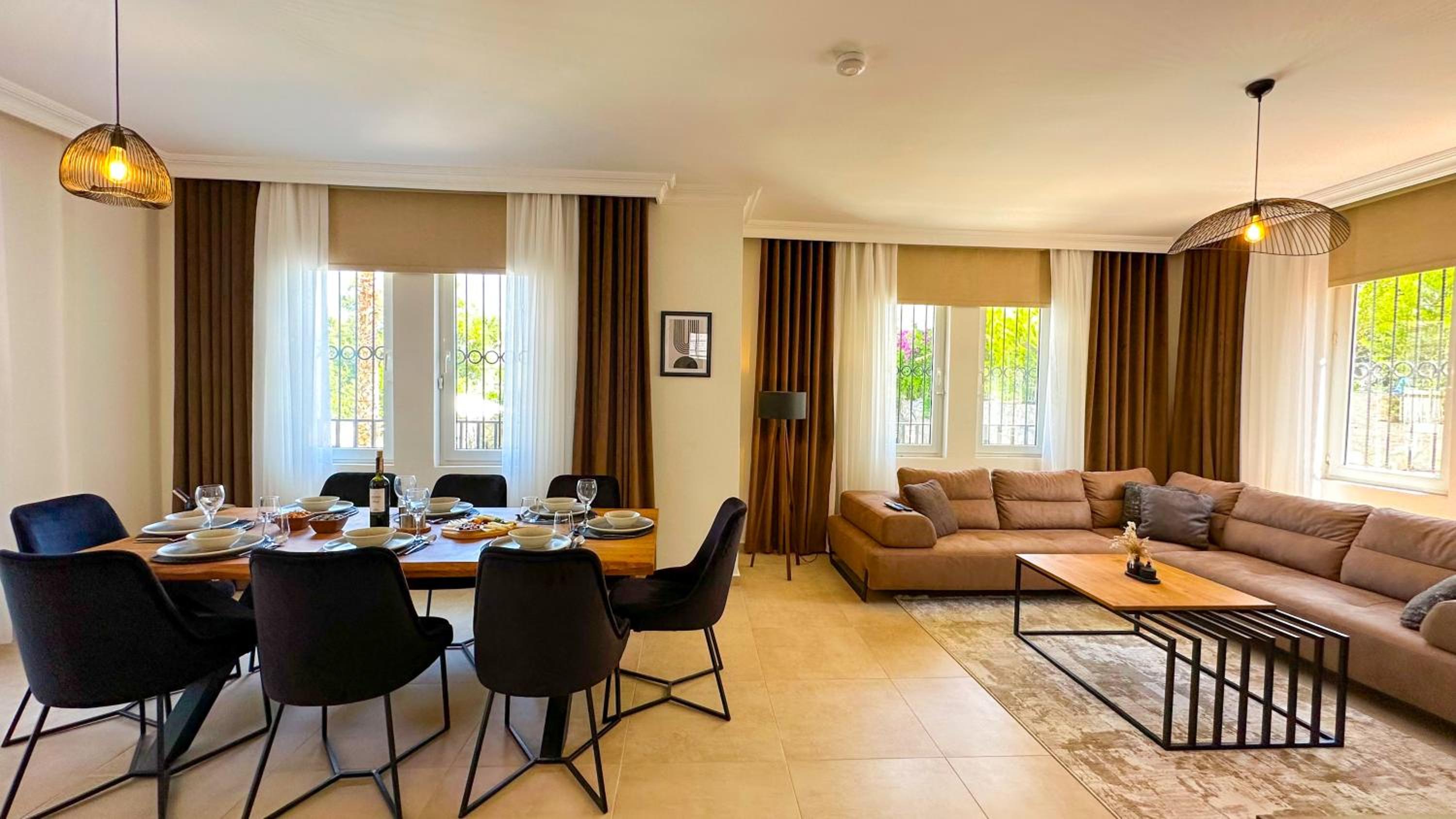 Villa Aivin view 4