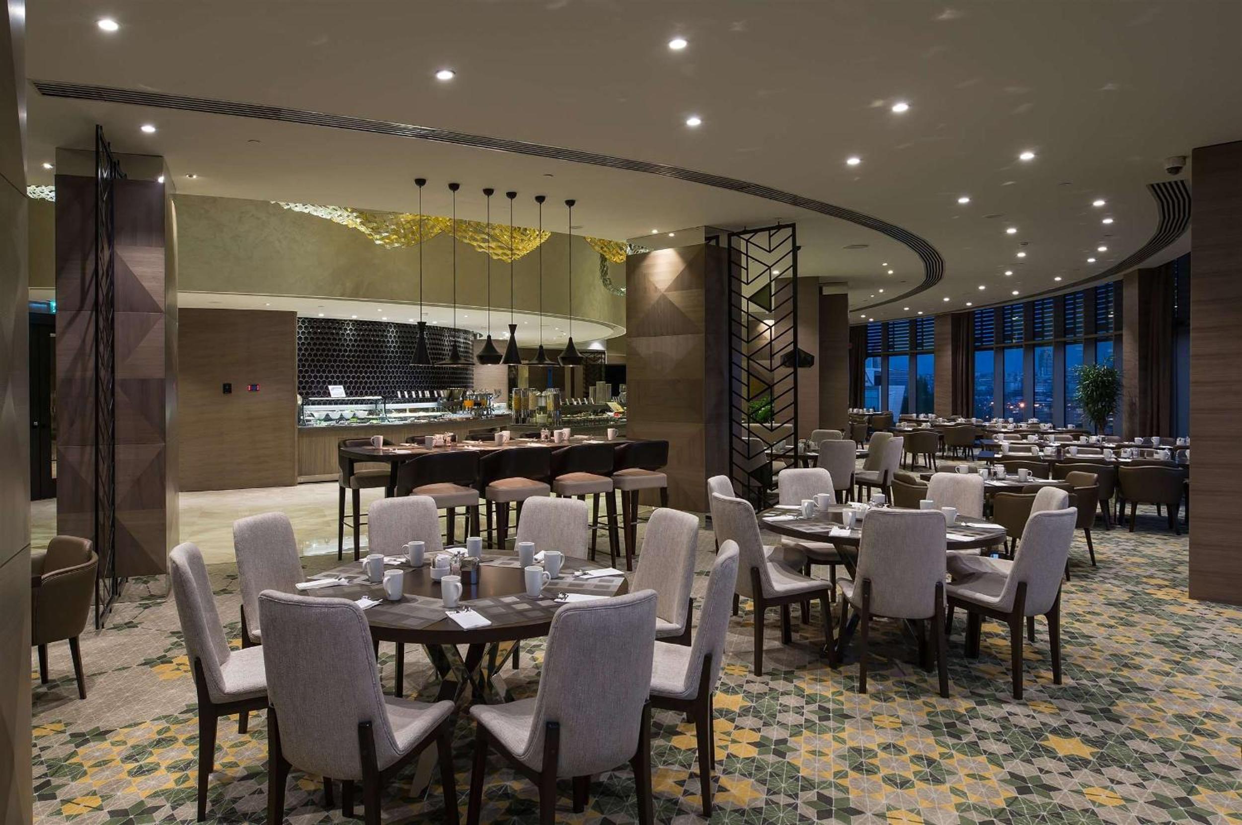 Hilton Istanbul Kozyatagi - Image 50