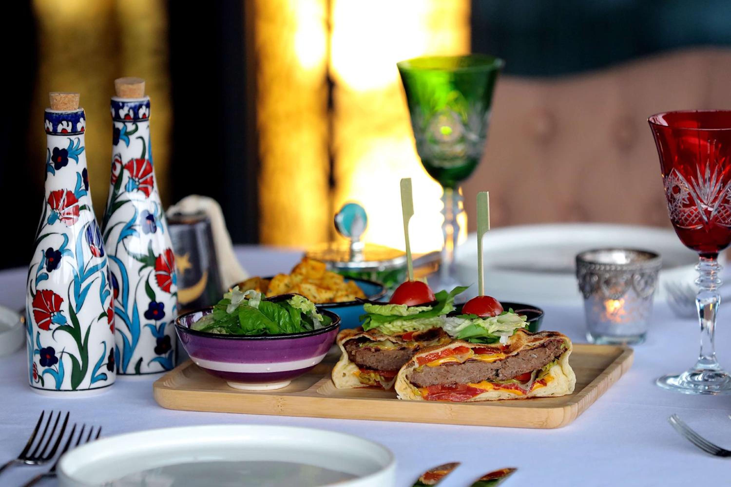 Hilton Istanbul Kozyatagi - Image 23