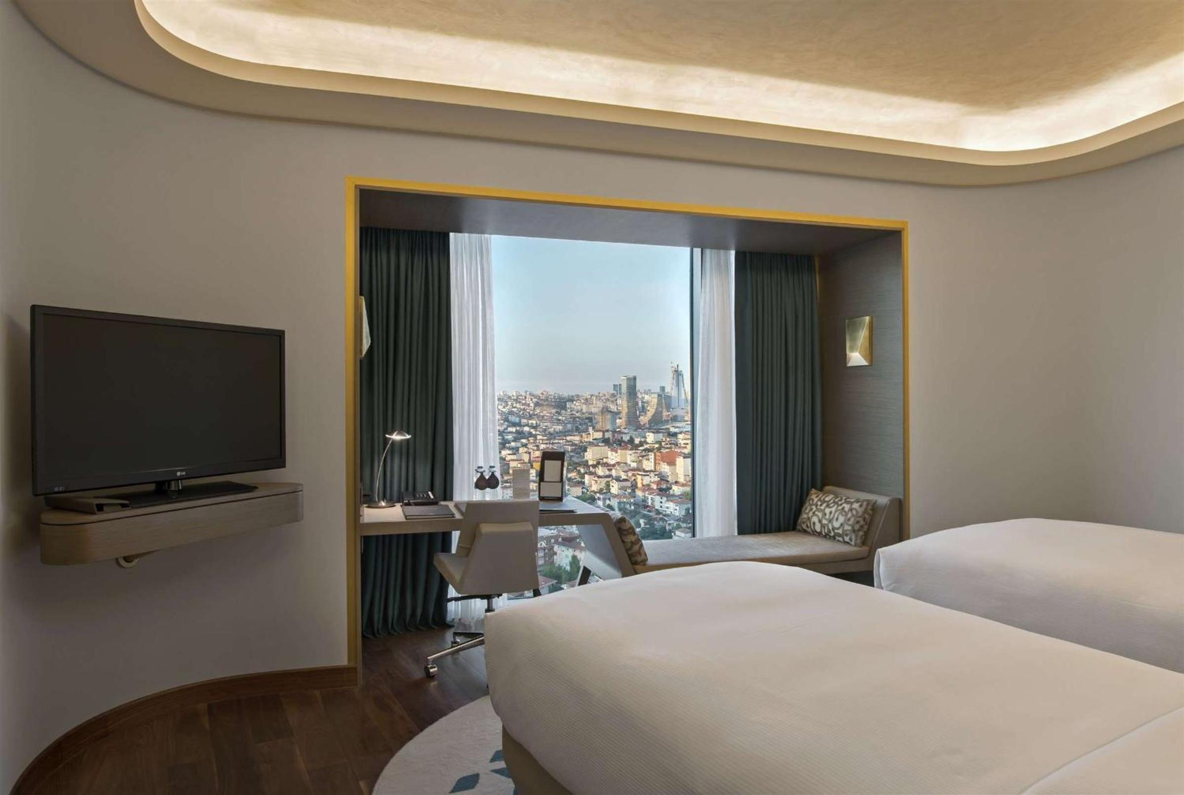 Hilton Istanbul Kozyatagi - Image 63