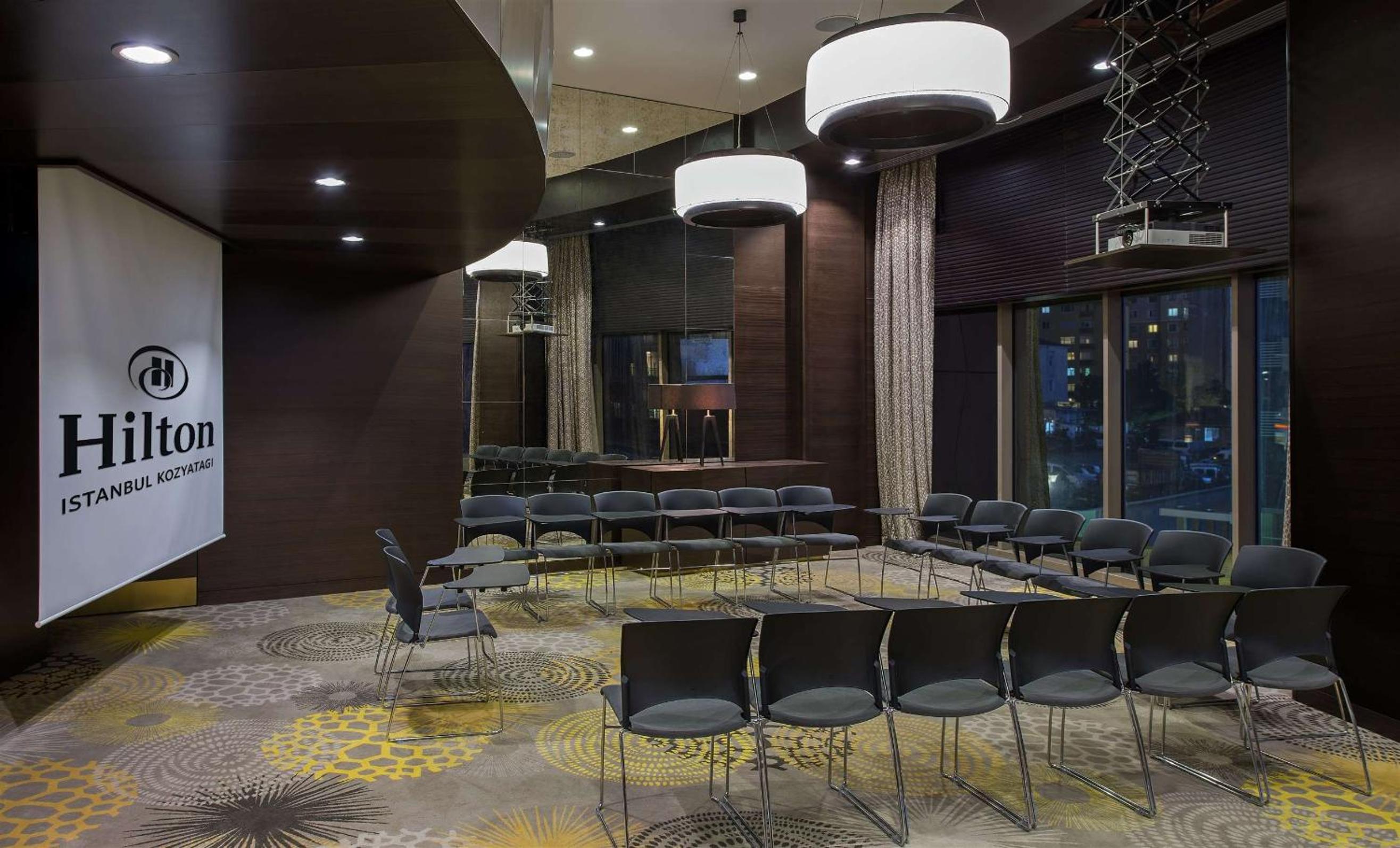 Hilton Istanbul Kozyatagi - Image 37