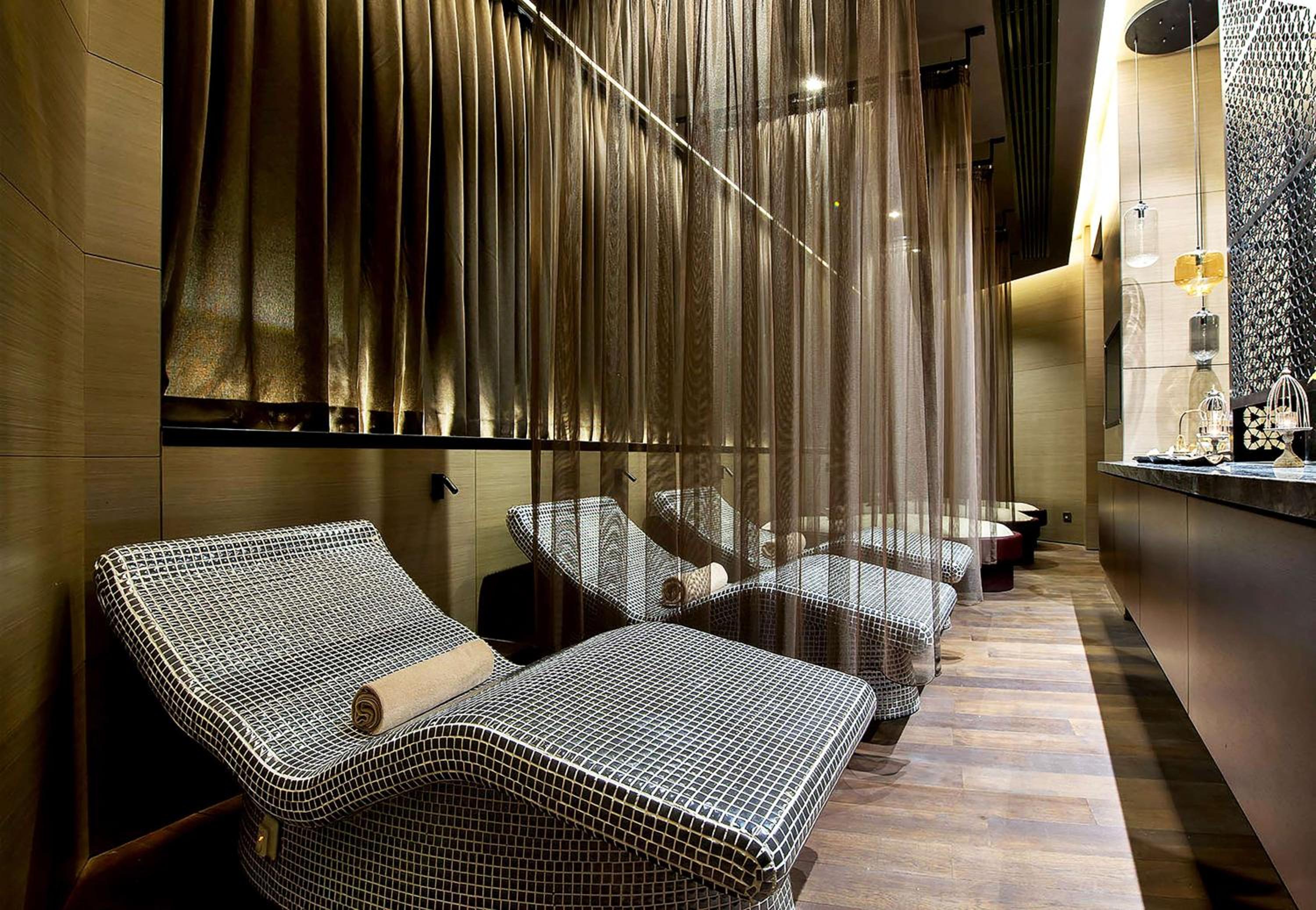 Hilton Istanbul Kozyatagi - Image 76