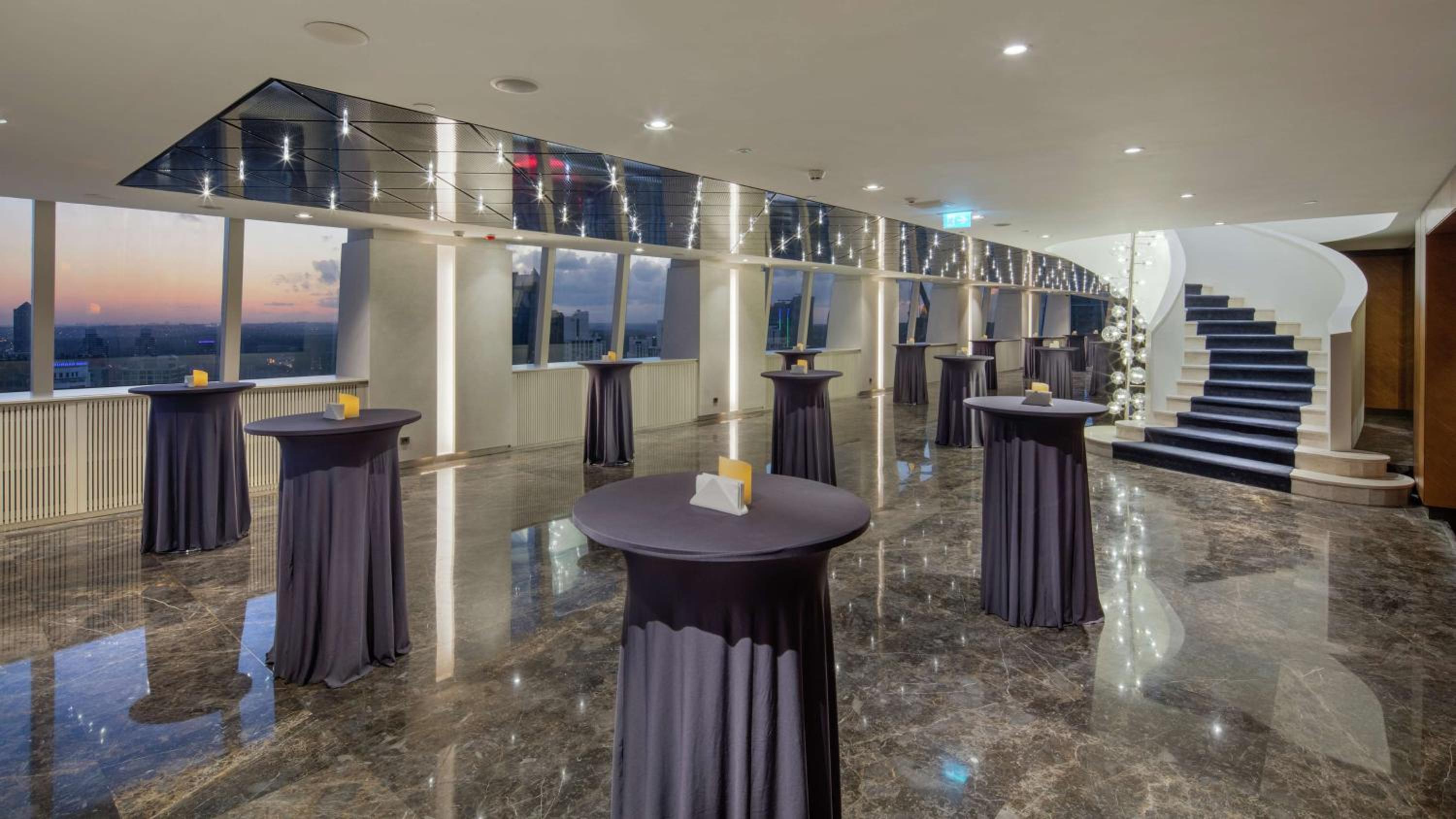 Hilton Istanbul Maslak - Image 5