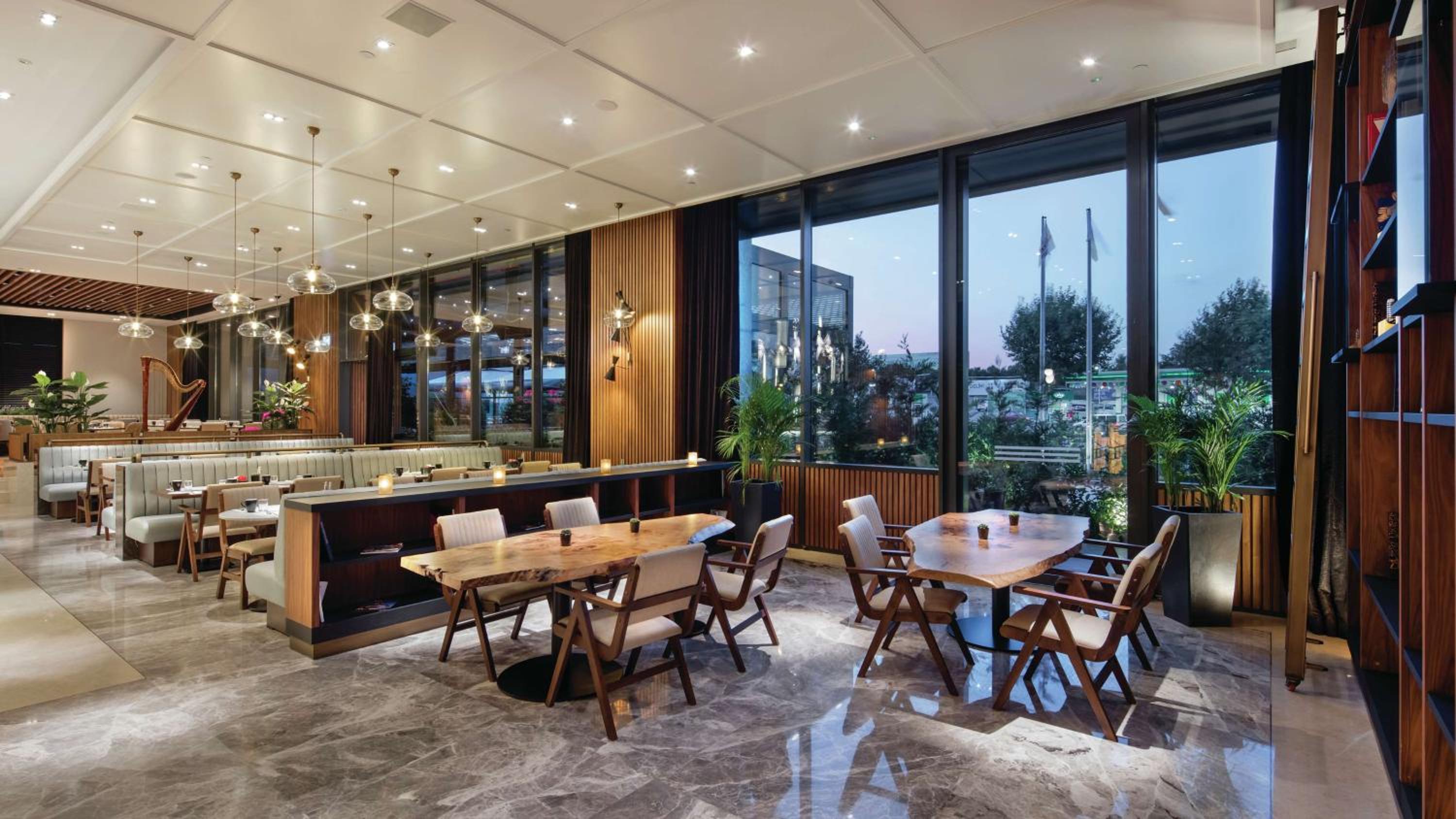 Hilton Istanbul Maslak - Image 15