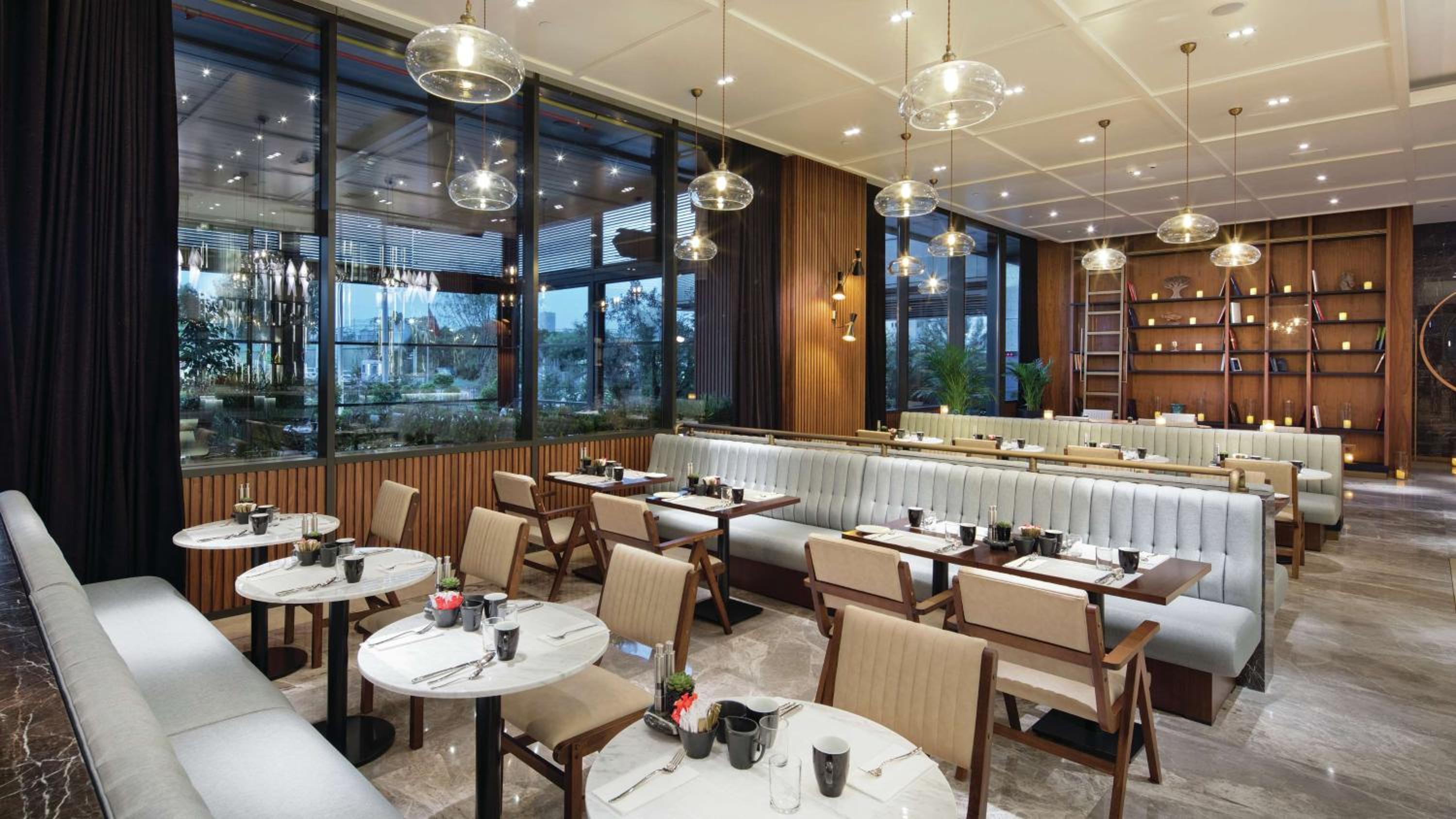 Hilton Istanbul Maslak - Image 77