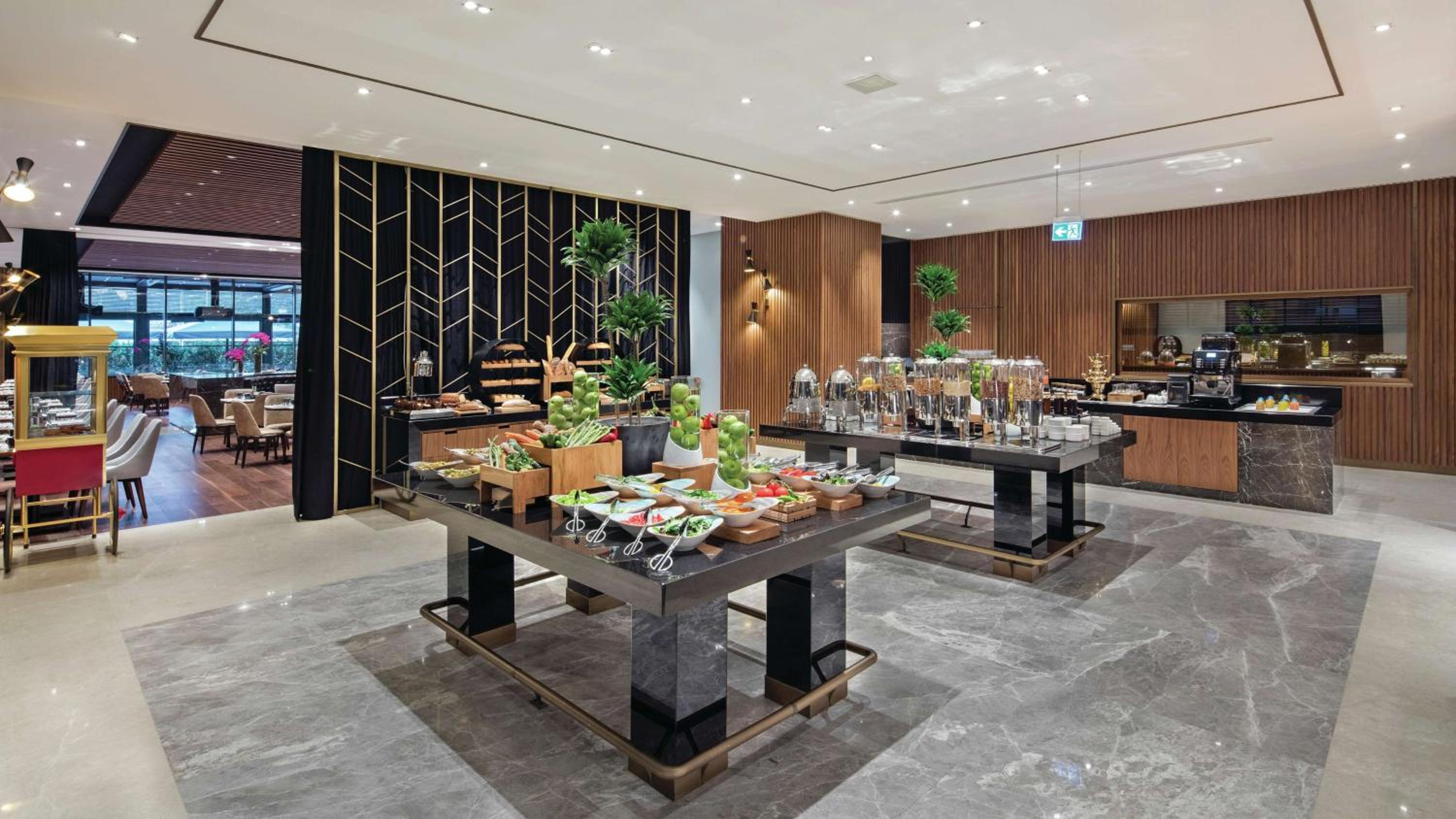 Hilton Istanbul Maslak - Image 80