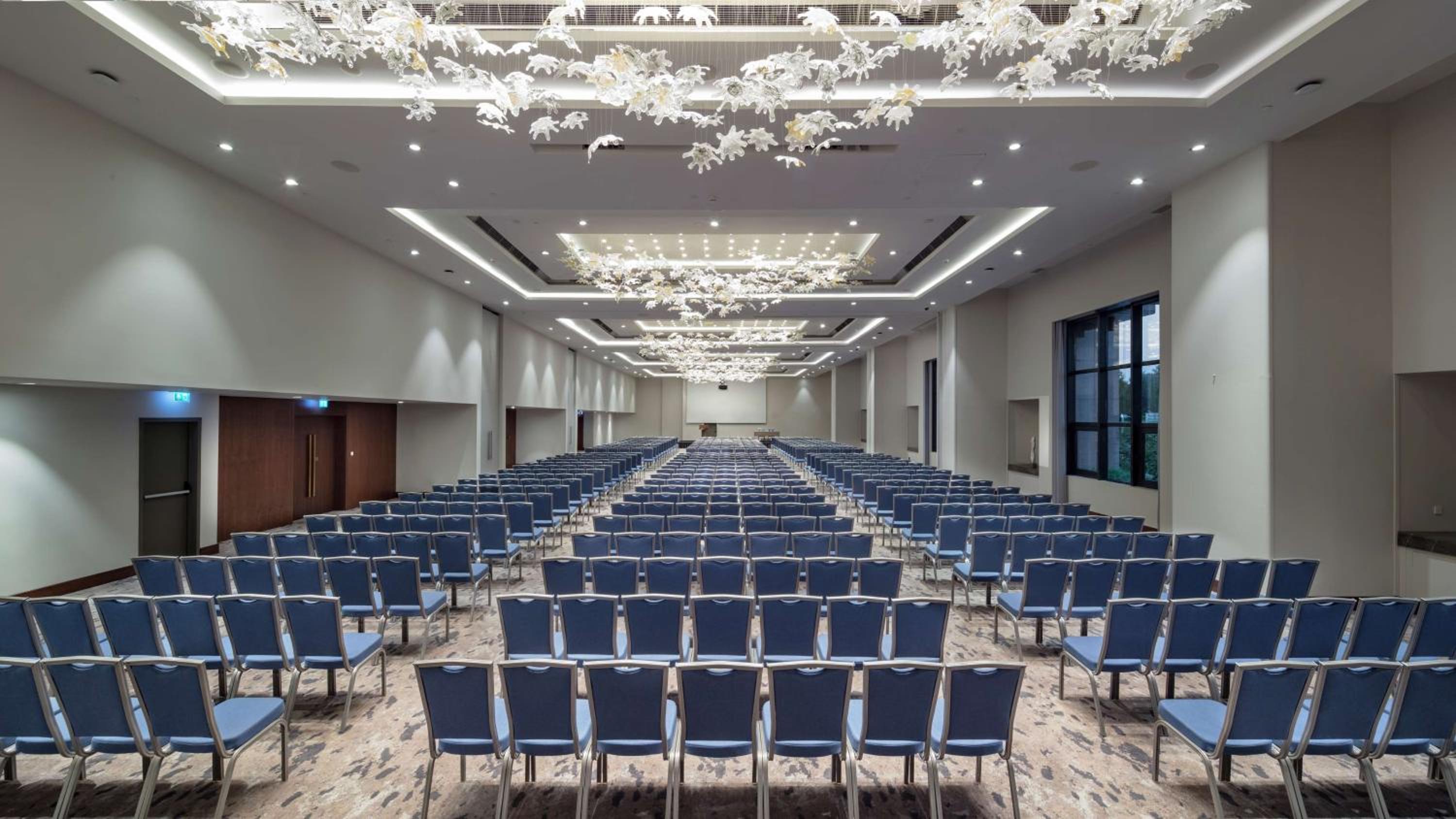 Hilton Istanbul Maslak - Image 50