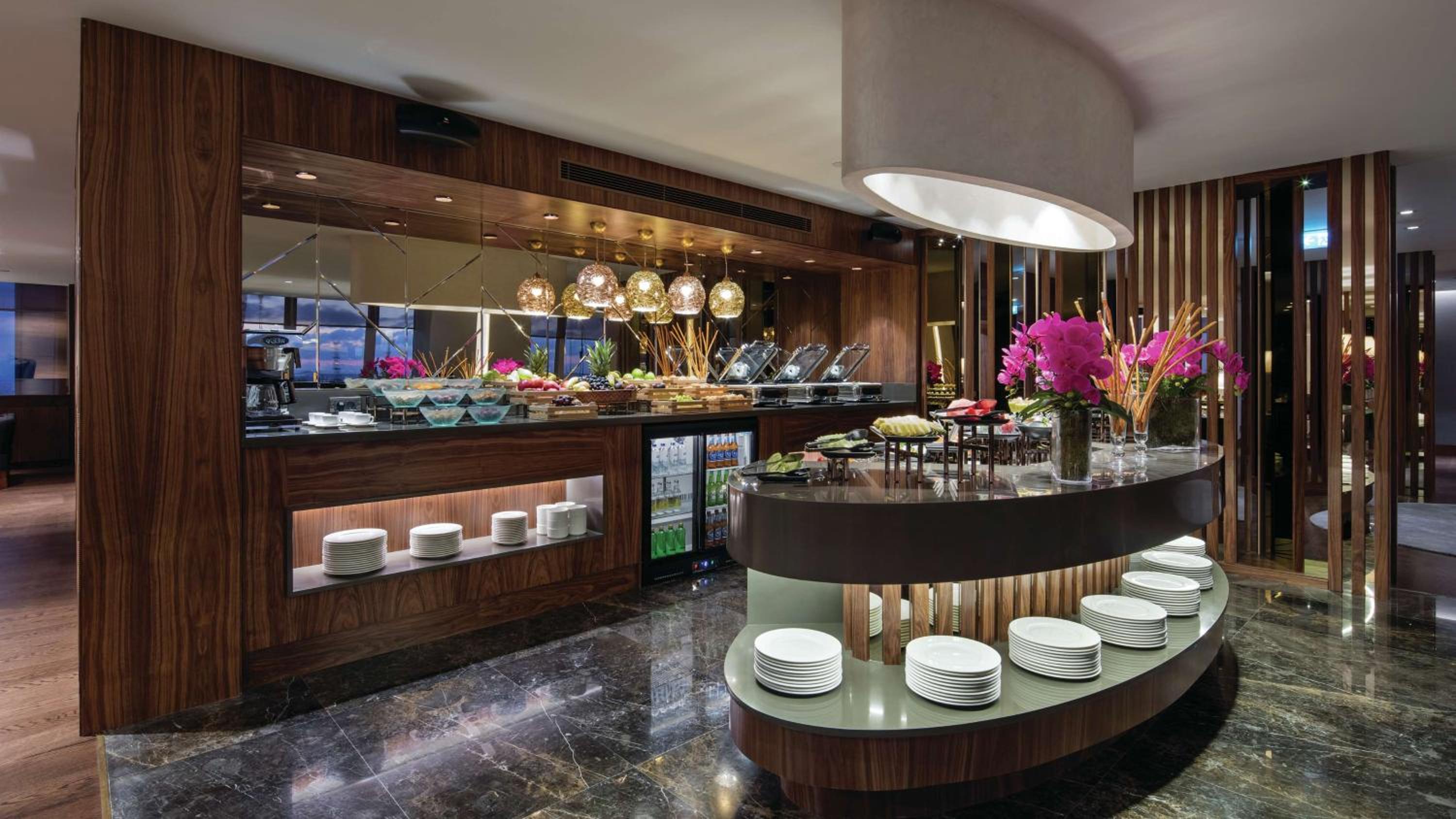 Hilton Istanbul Maslak - Image 85