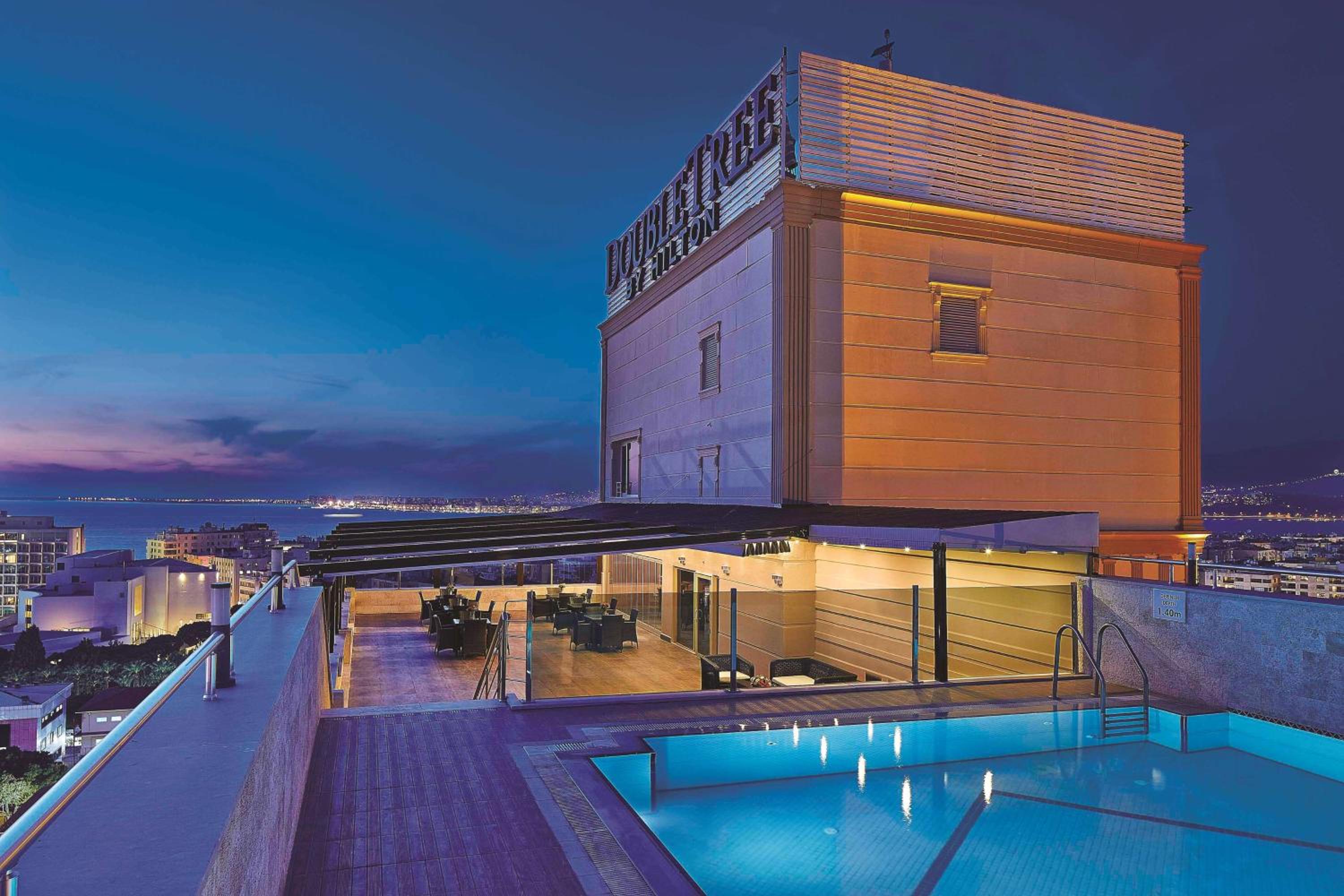 DoubleTree by Hilton Izmir - Alsancak - Image 6