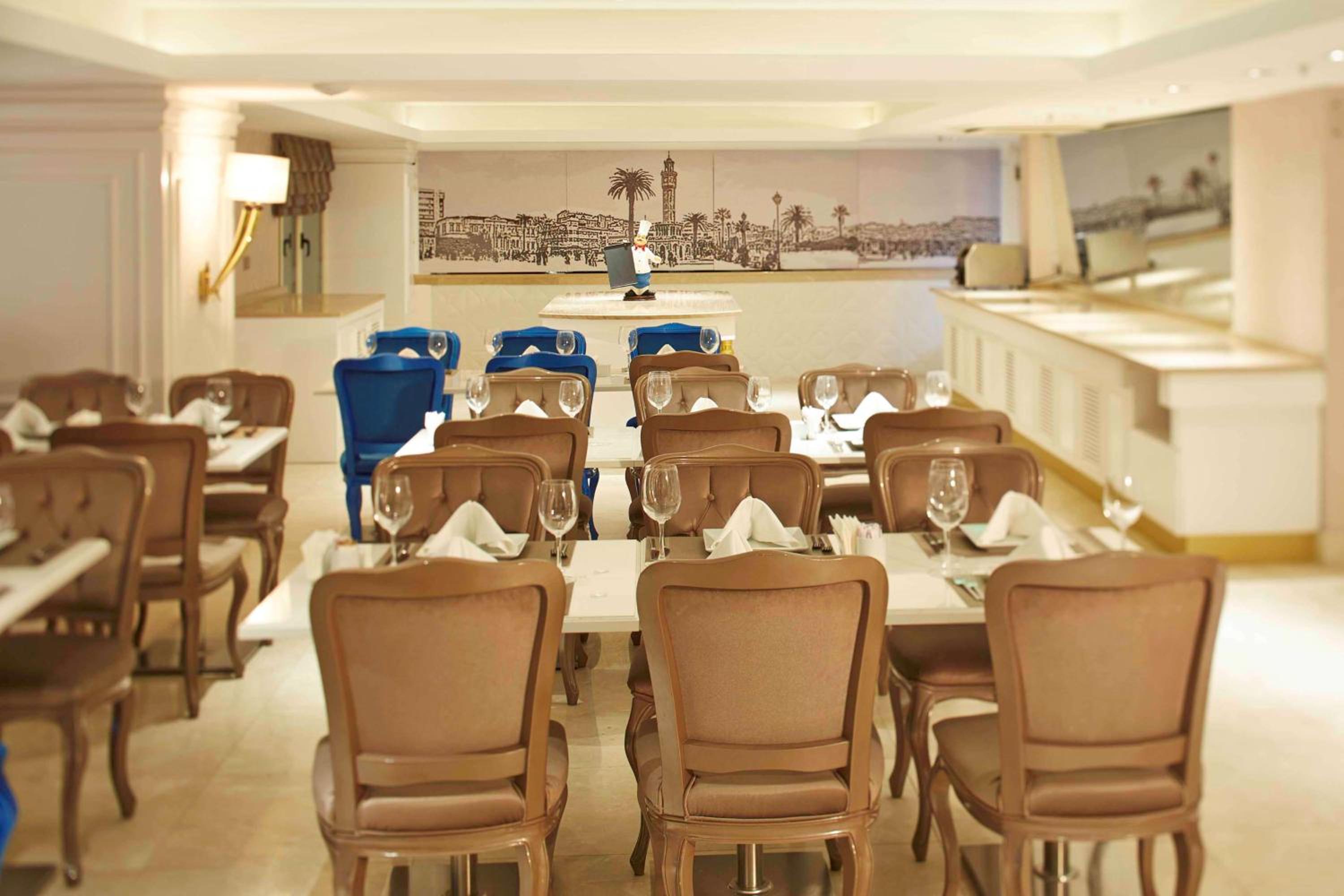 DoubleTree by Hilton Izmir - Alsancak - Image 125
