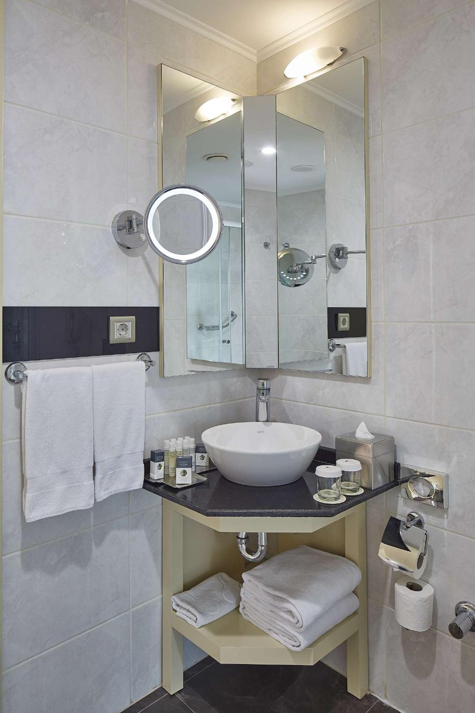 DoubleTree by Hilton Izmir - Alsancak - Image 127