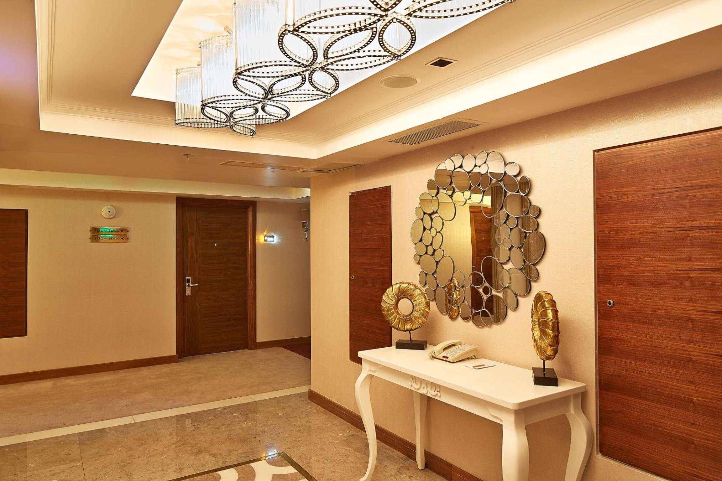 DoubleTree by Hilton Izmir - Alsancak - Image 131