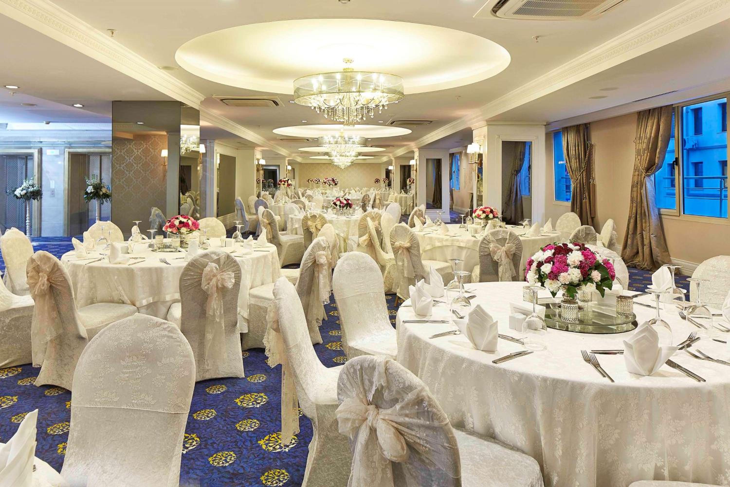 DoubleTree by Hilton Izmir - Alsancak - Image 42