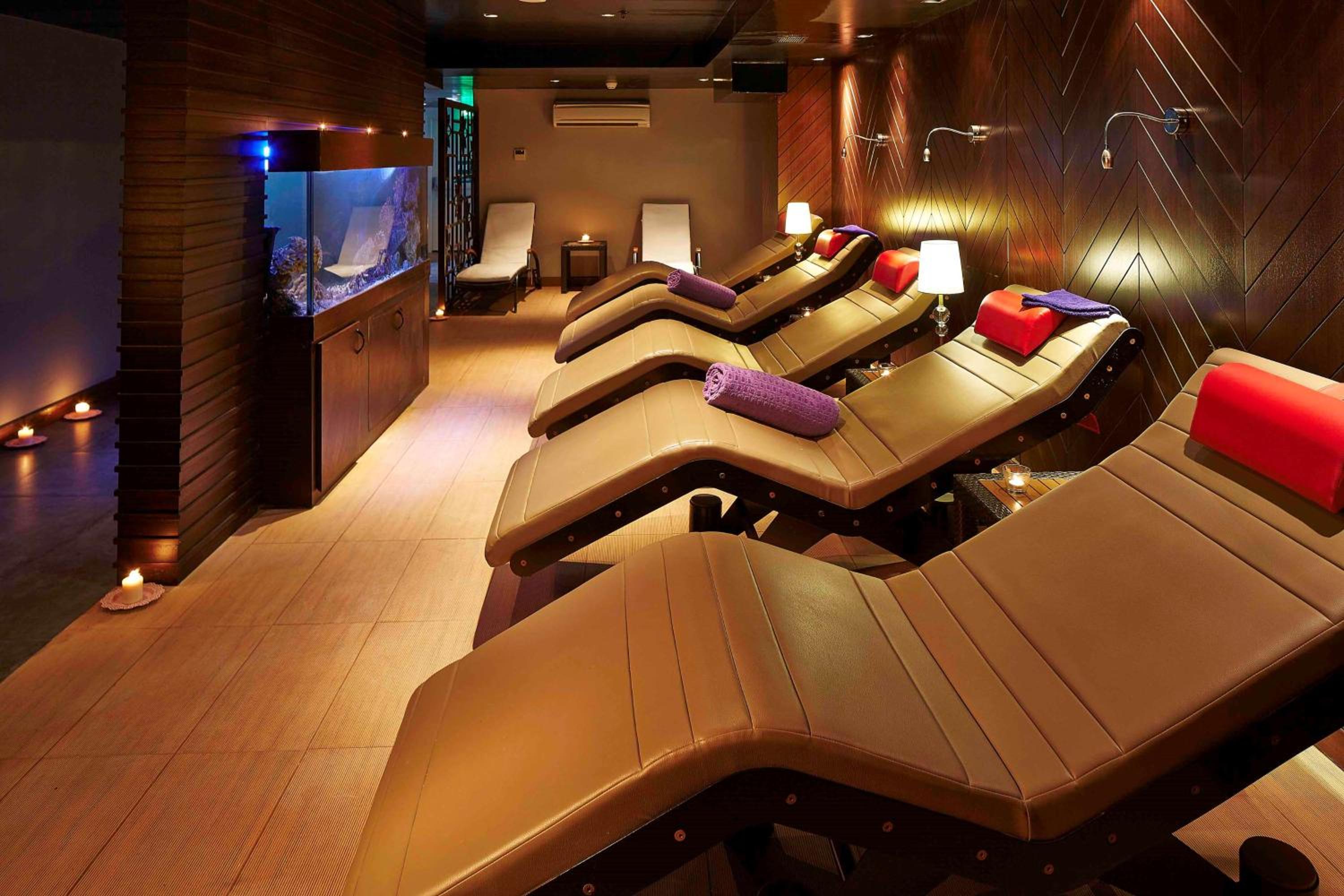 DoubleTree by Hilton Izmir - Alsancak - Image 49